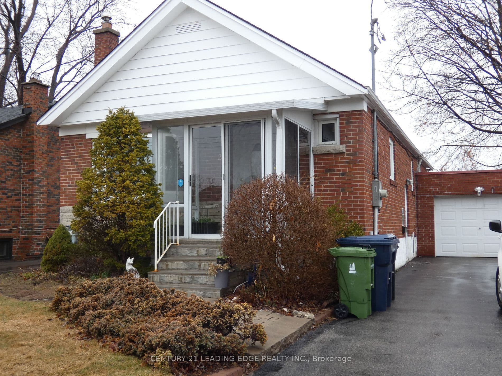 26 Scotswood Road Lower, Toronto E04, ON M1R 3N2