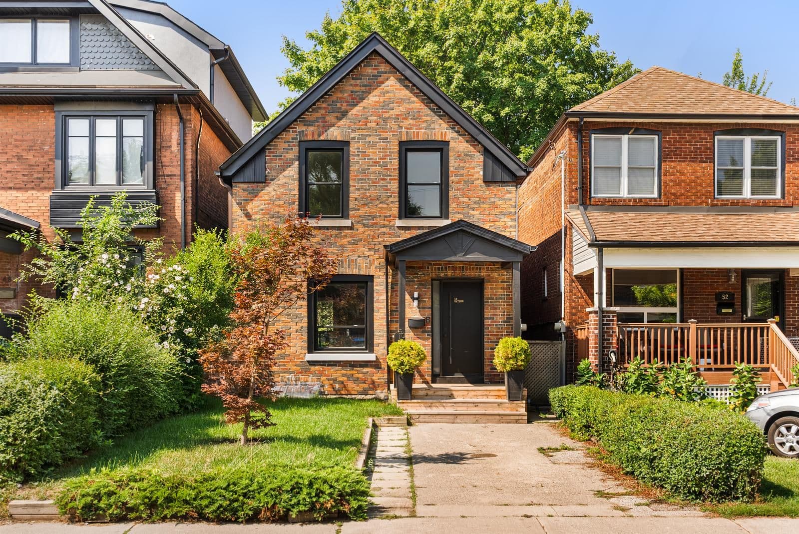 50 Watson Avenue, Toronto W02, ON M6S 4E1