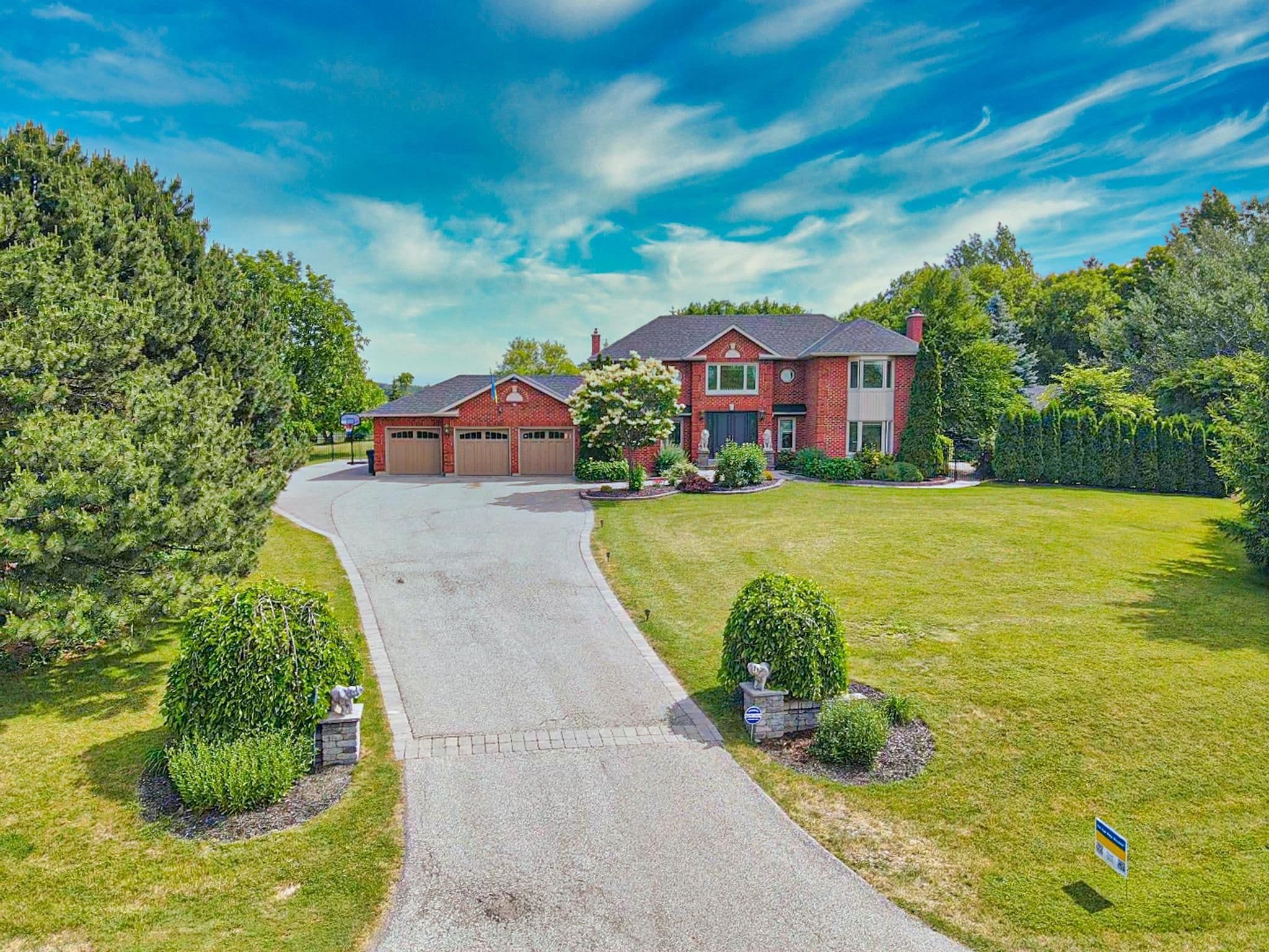 5 Coates Hill Court, Caledon, ON L7E 0N5