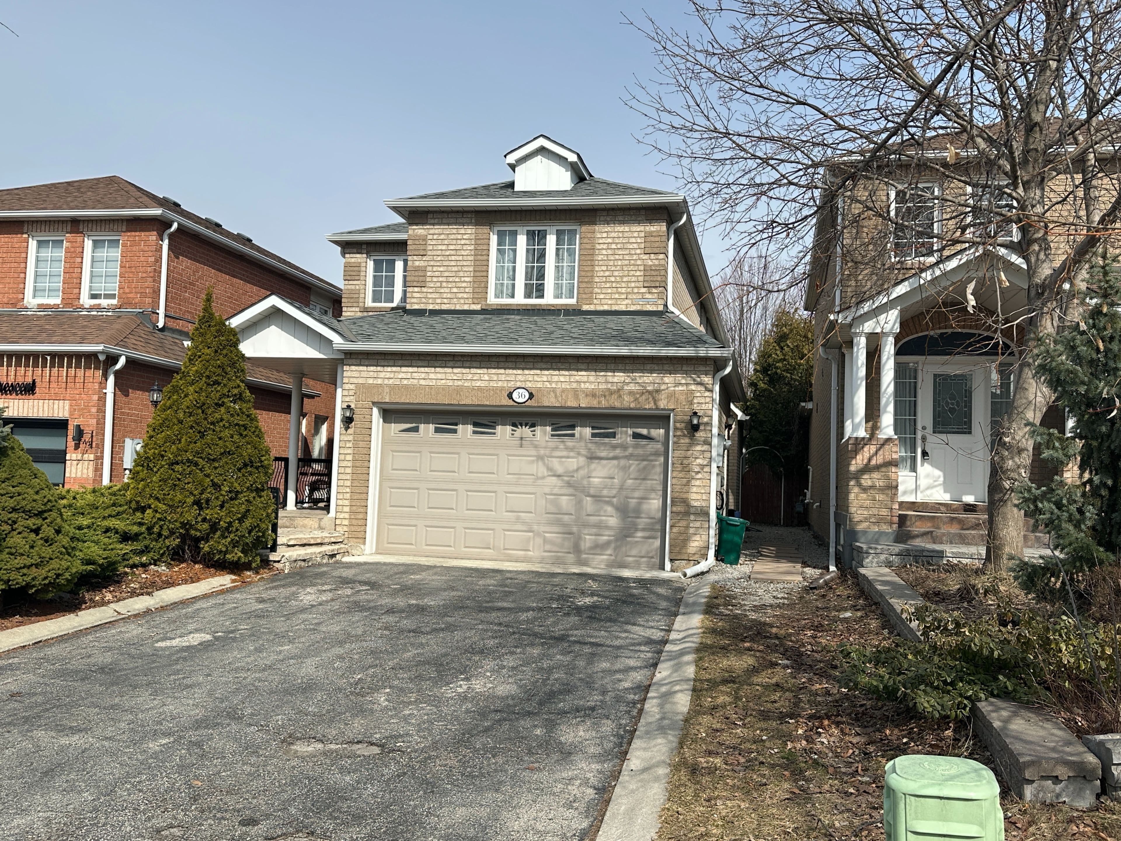 36 Rosanna(Lower Level) Crescent, Vaughan, ON L6A 2T3