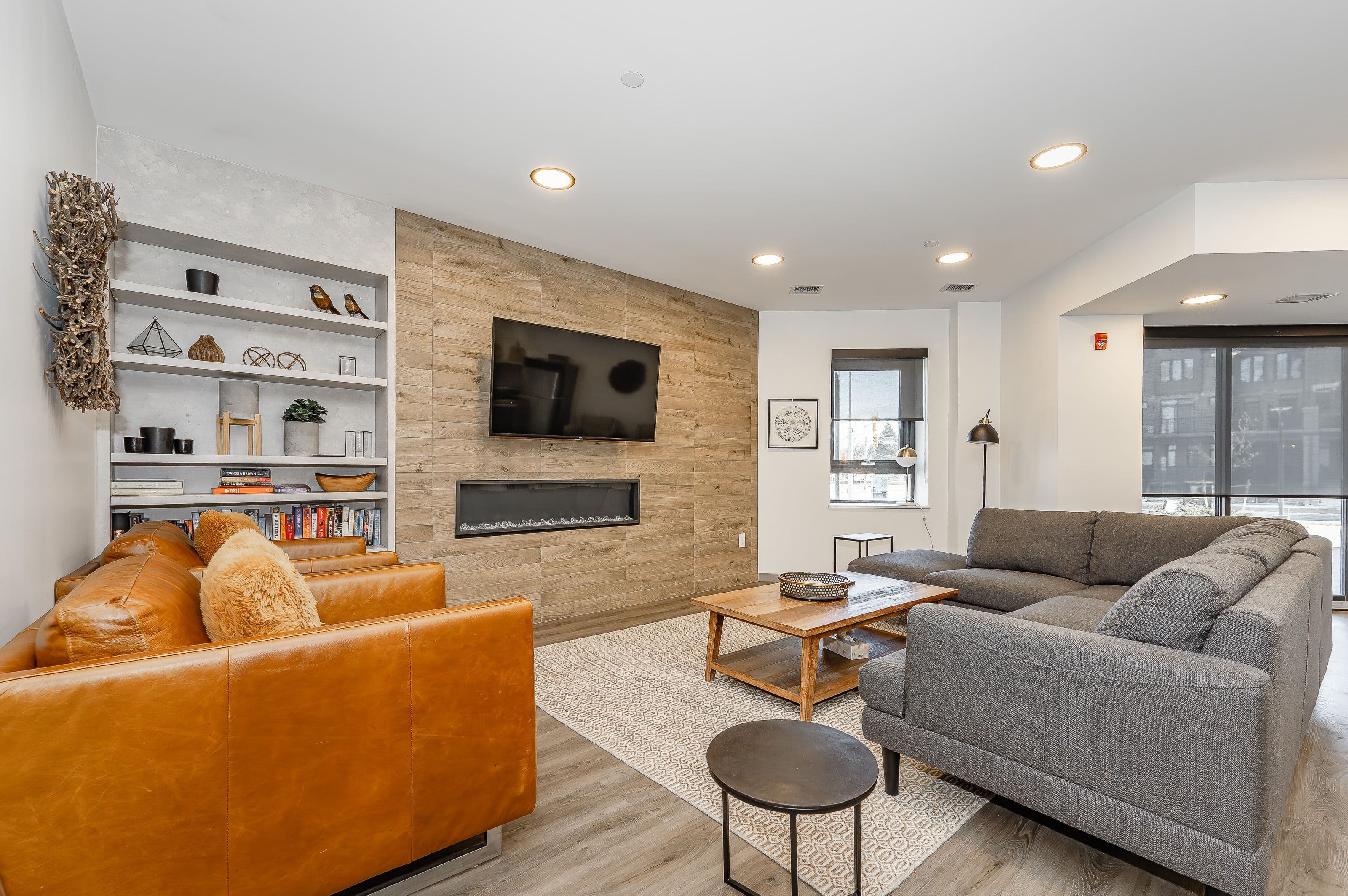 332 Gosling Gardens 205, Guelph, ON N1L 1G7