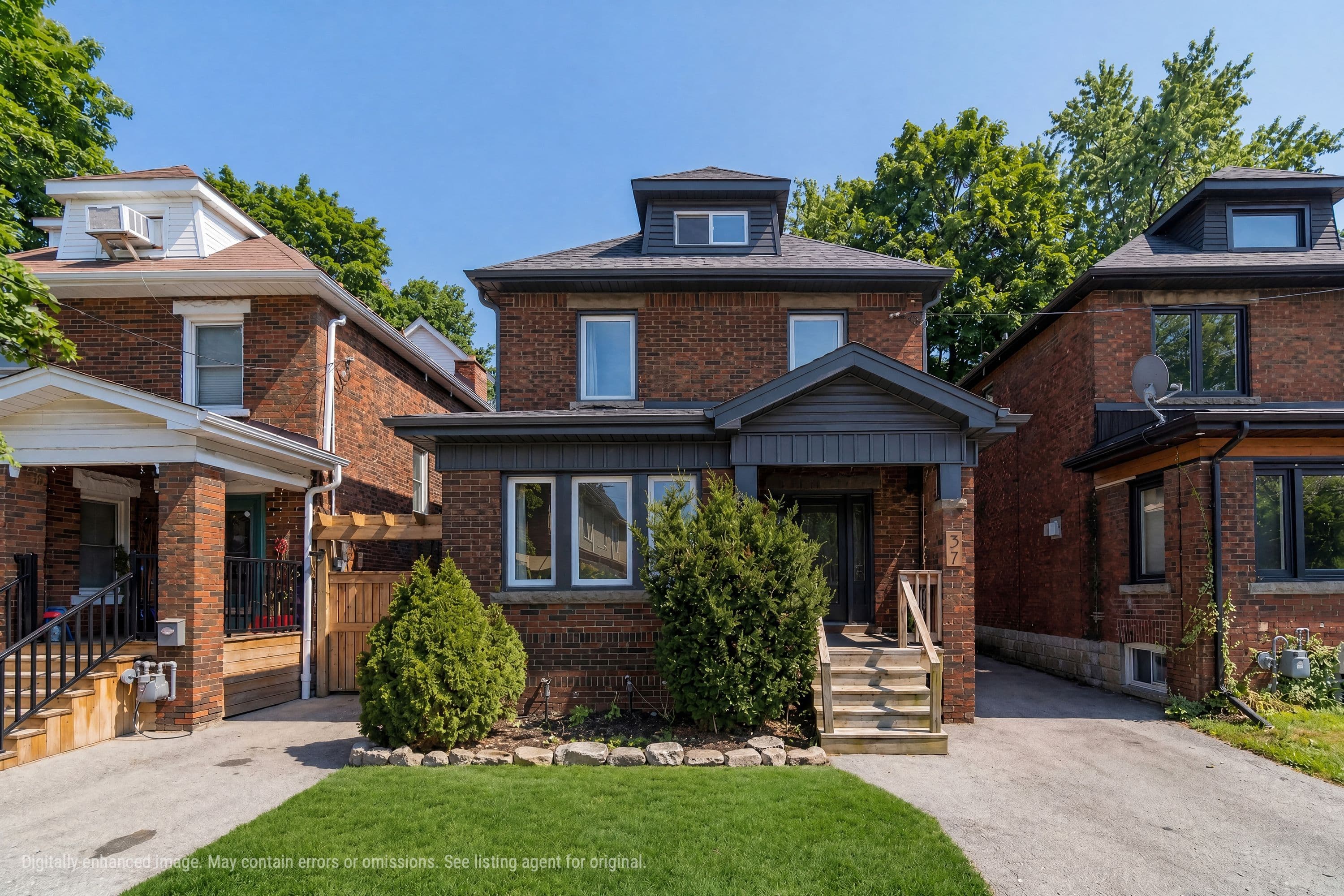 37 Wexford Avenue S, Hamilton, ON L8K 2N5