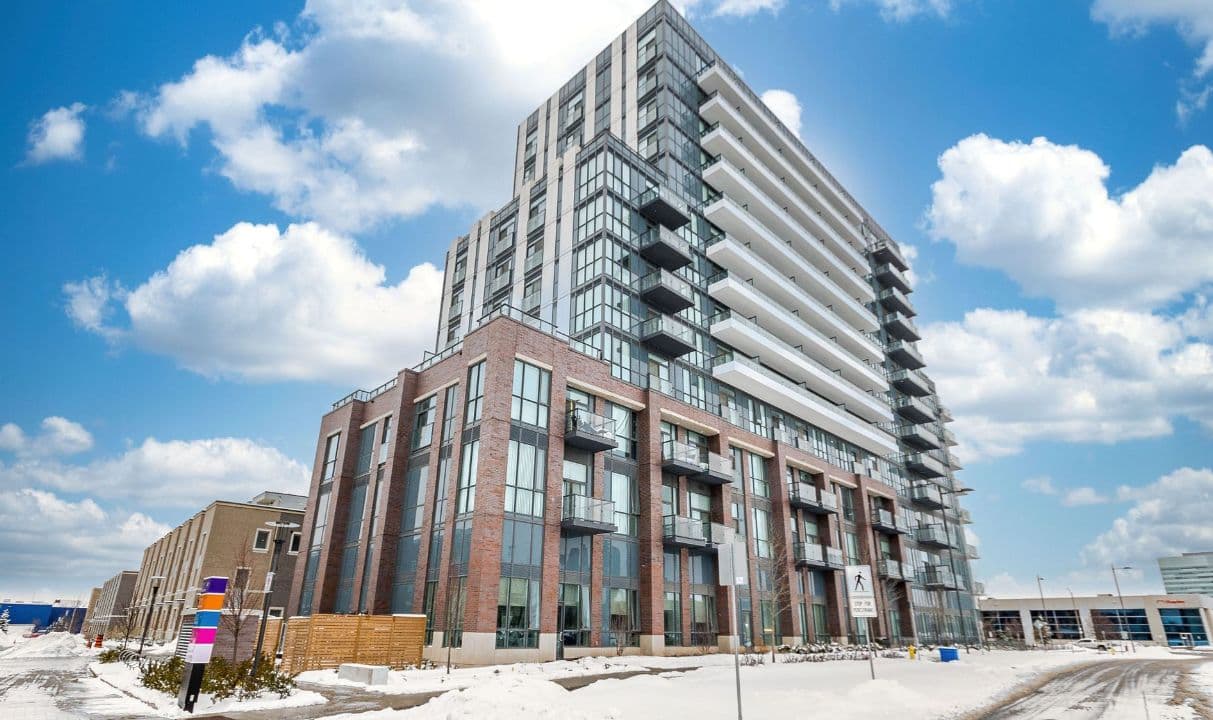 60 Honeycrisp Crescent 311, Vaughan, ON L4K 0N5