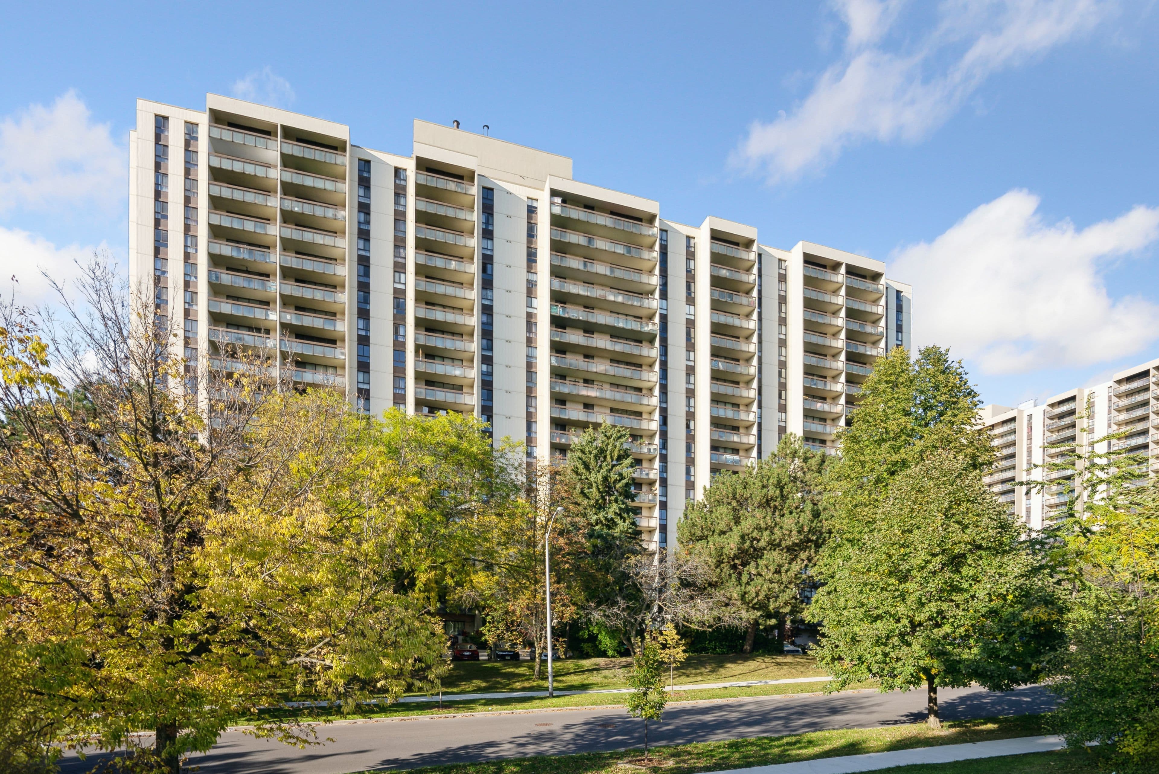 260 Seneca Hill Drive 702, Toronto C15, ON M2J 4S6