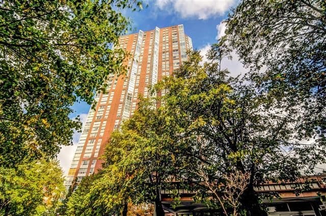 5 Concorde Place 210, Toronto C13, ON M3C 3M8