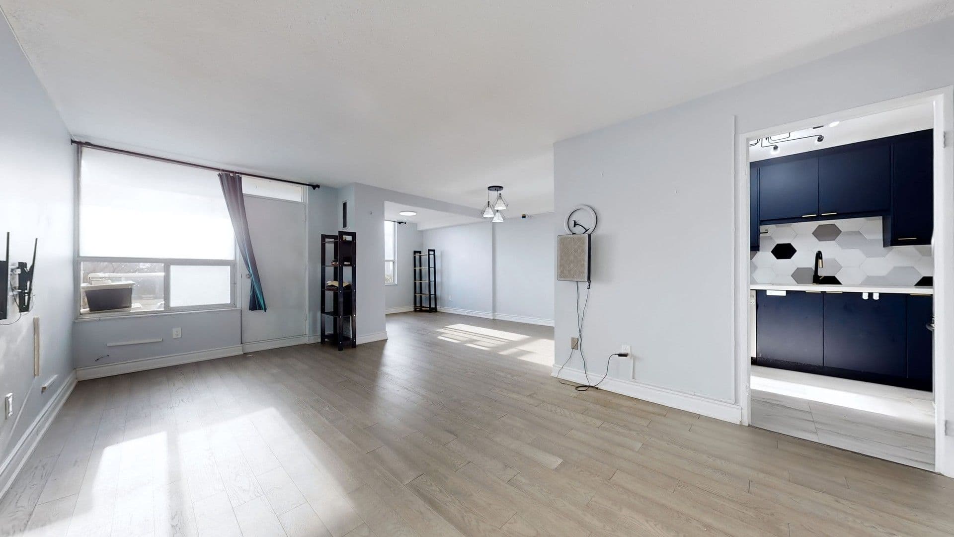 5 Shady Golfway N/A 715, Toronto C11, ON M3C 3A5