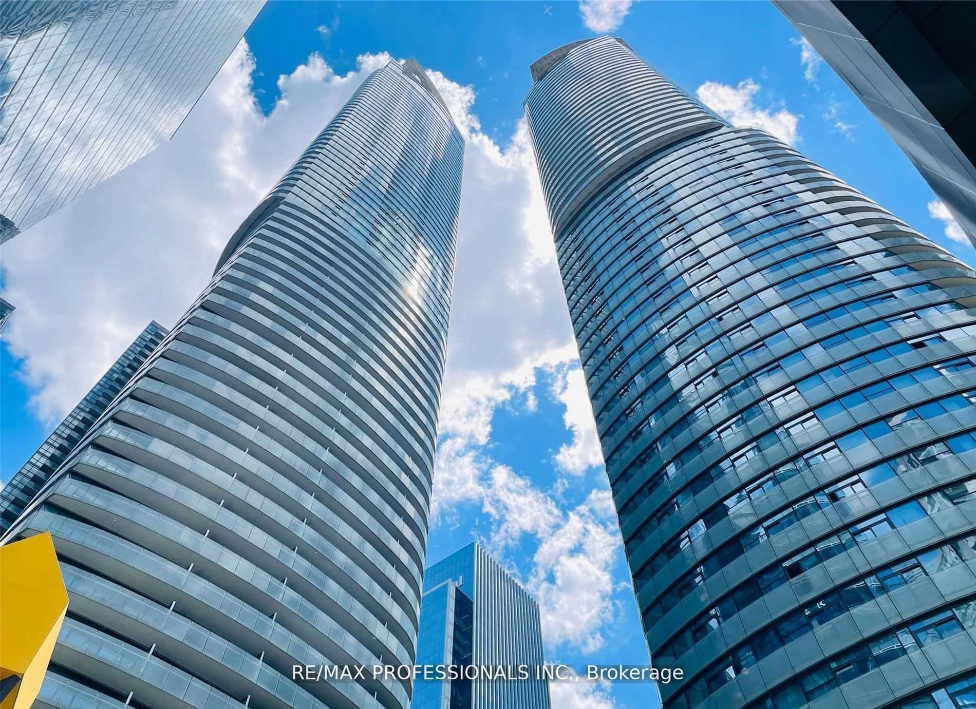 12 York Street 2503, Toronto C01, ON M5J 0A9