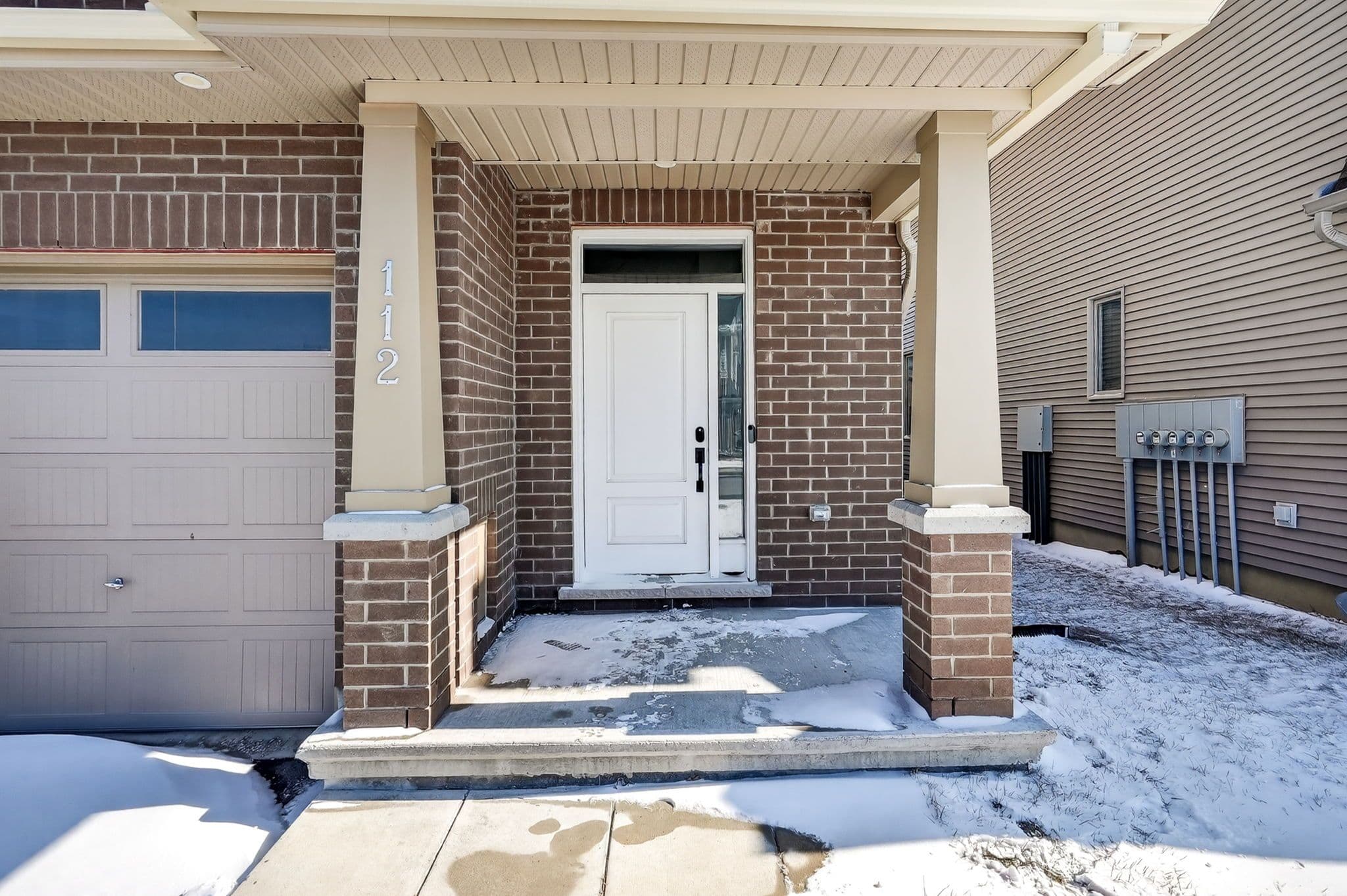 112 Jardiniere Street, Stittsville - Munster - Richmond, ON K2S 2K2