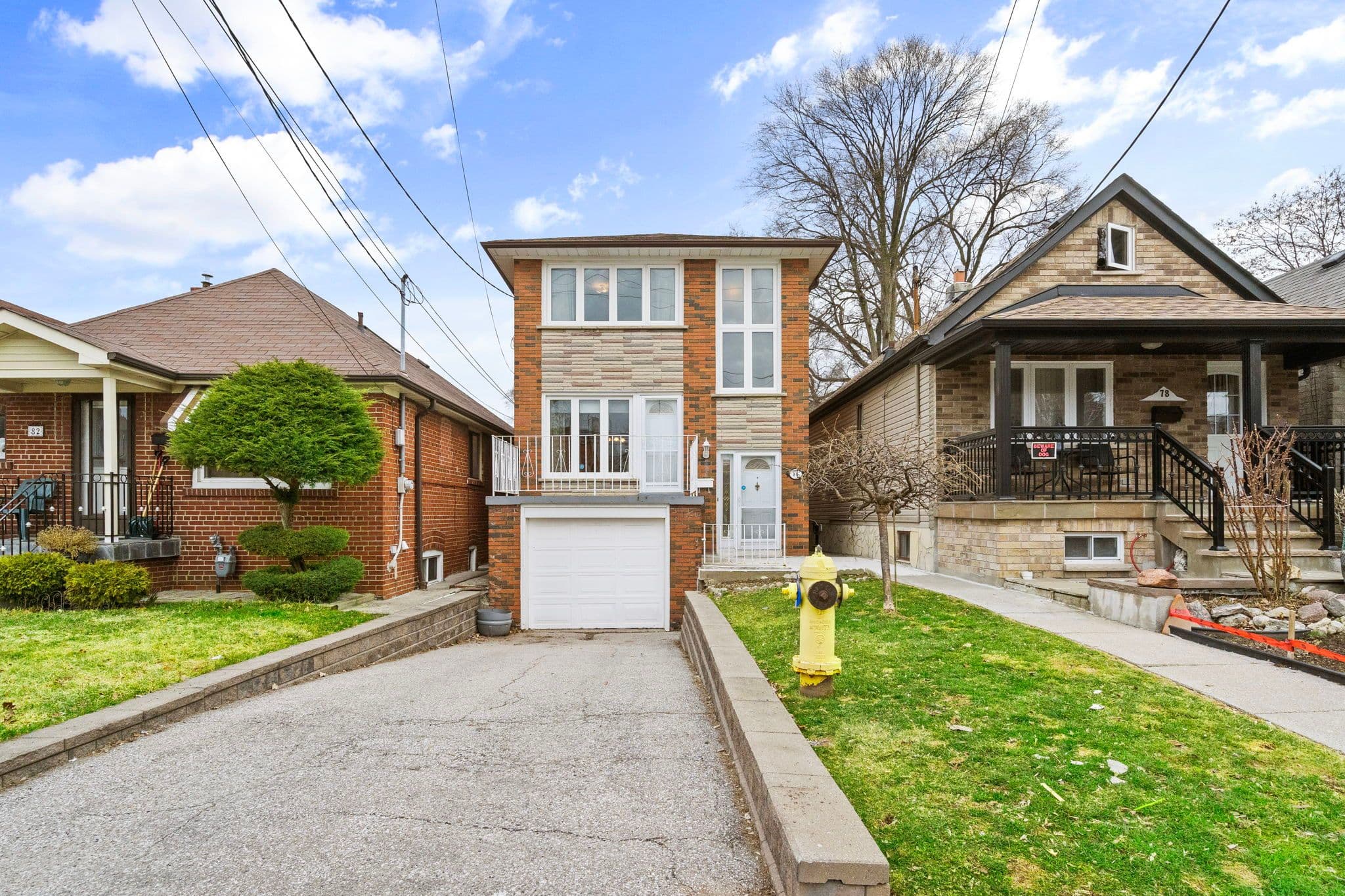 80 Cayuga Avenue, Toronto W03, ON M6N 2G3