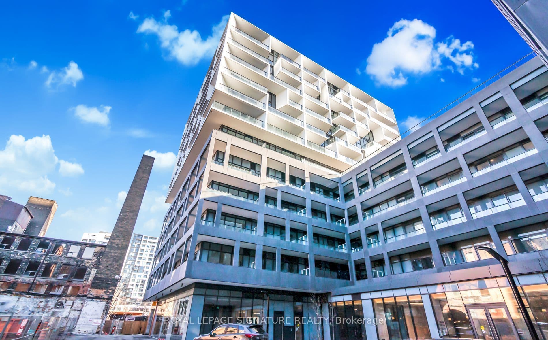 9 Tecumseth Street 403, Toronto C01, ON M5V 3G4