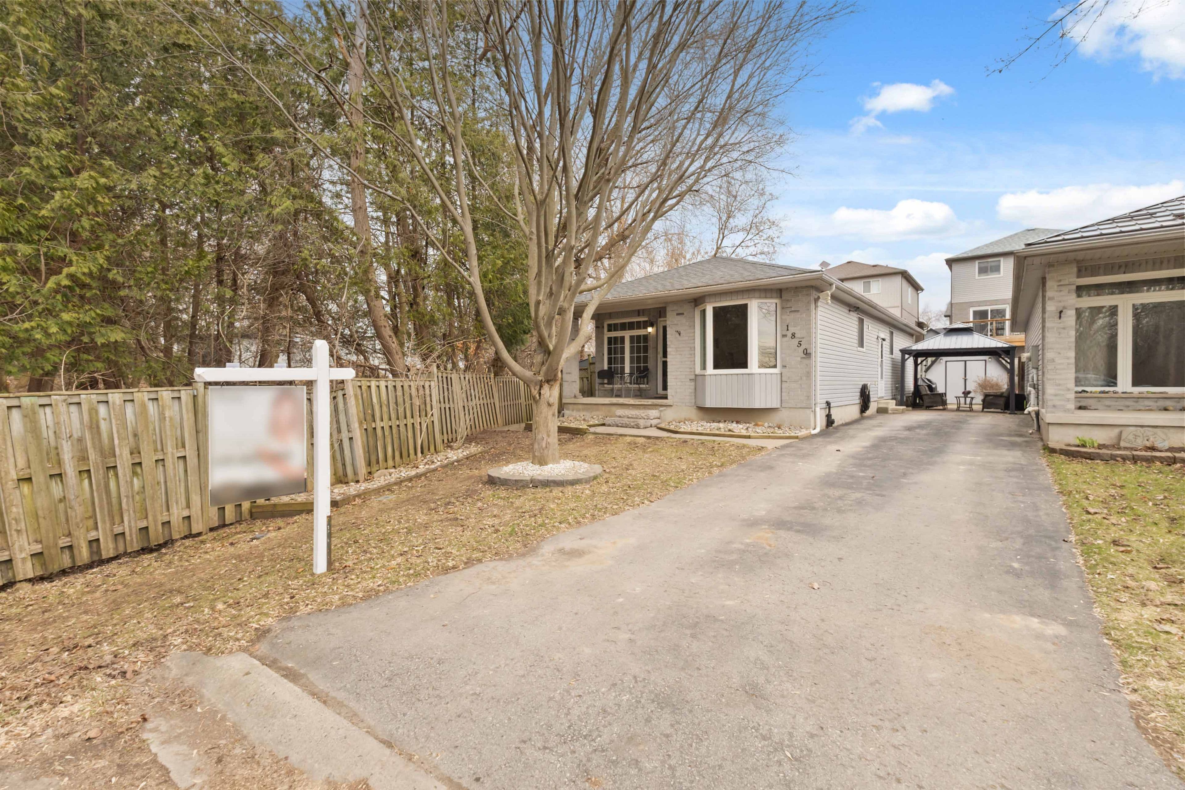 1850 Purcell Drive, London East, ON N5W 6E3