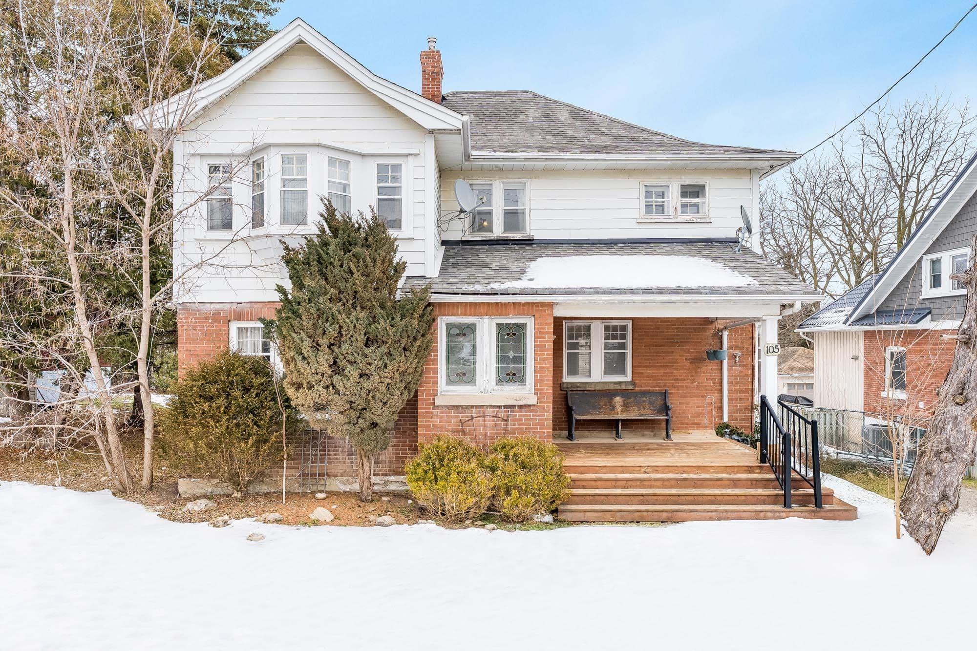 105 Barrie Street, Bradford West Gwillimbury, ON L9S 2C9