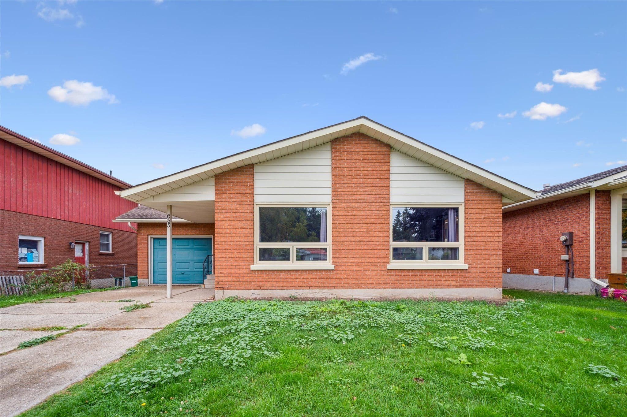 635 Raglan Street, Minto, ON N0G 2P0