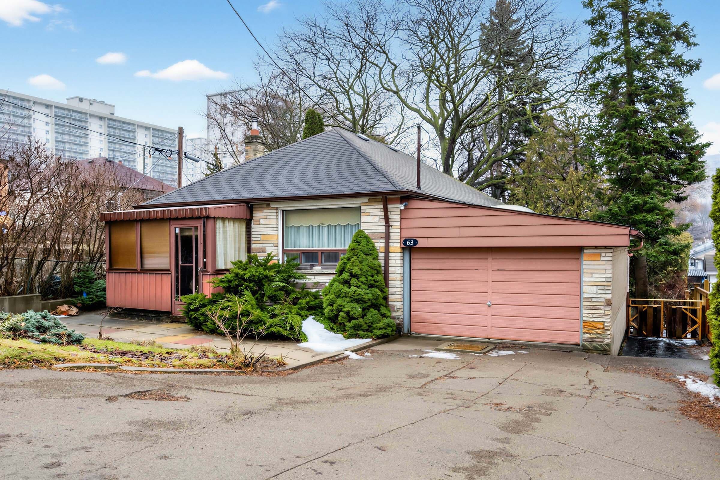 63 Donside Drive, Toronto E04, ON M1L 1P8