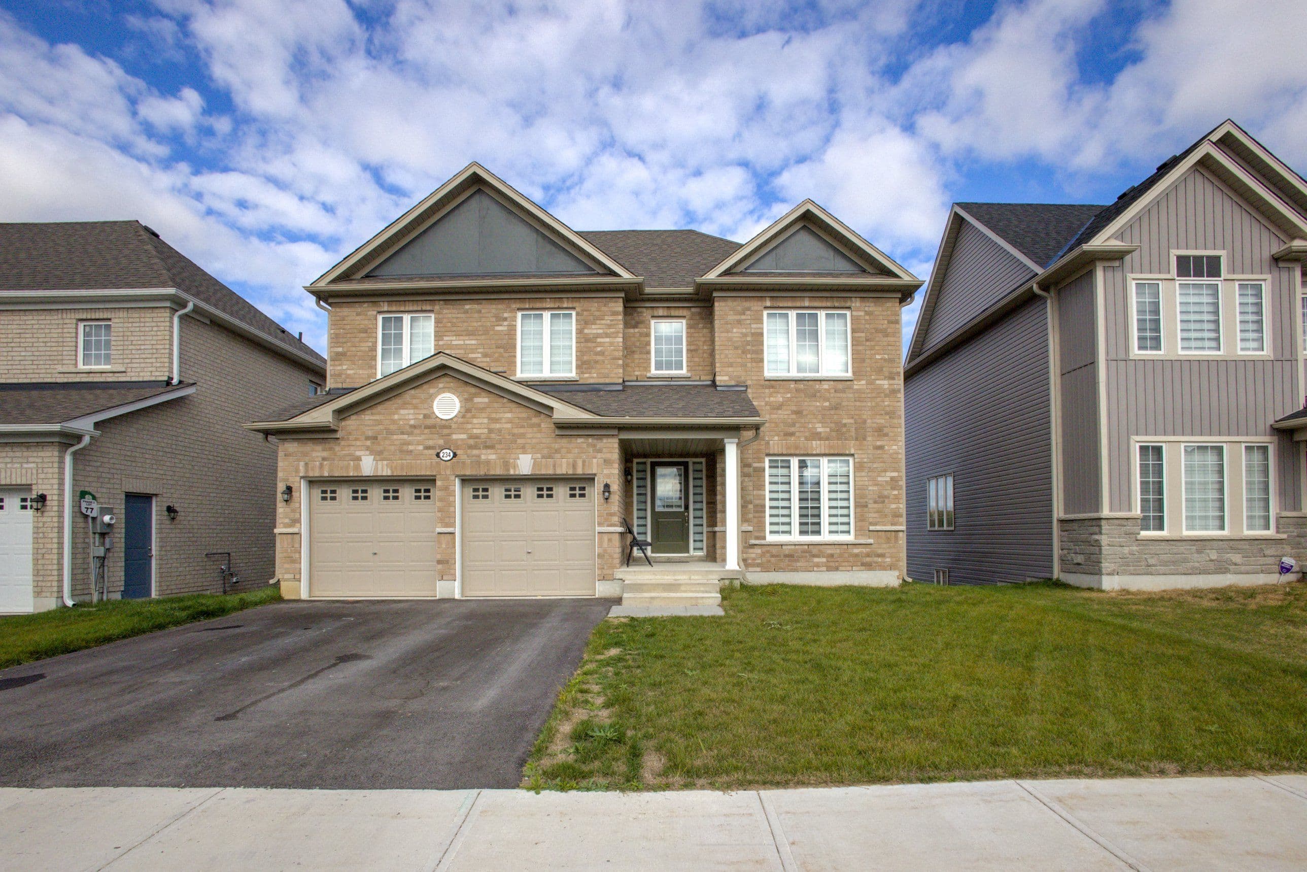 234 Prescott Drive, Clearview, ON L0M 1S0