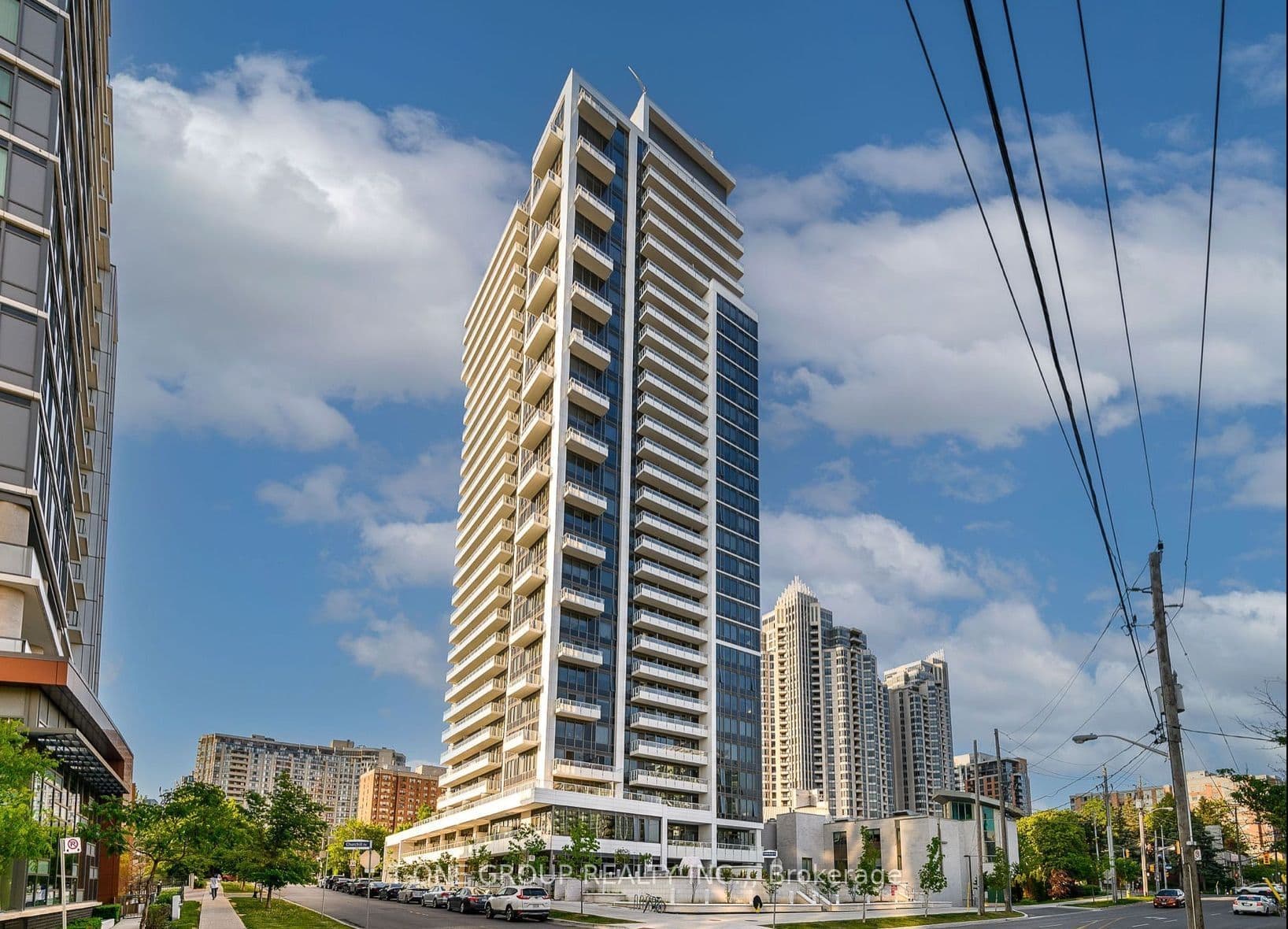 75 Canterbury Place Ph107, Toronto C07, ON M2N 0L2