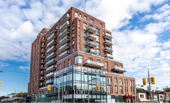 185 Alberta Avenue W 401, Toronto C03, ON M6C 0A5