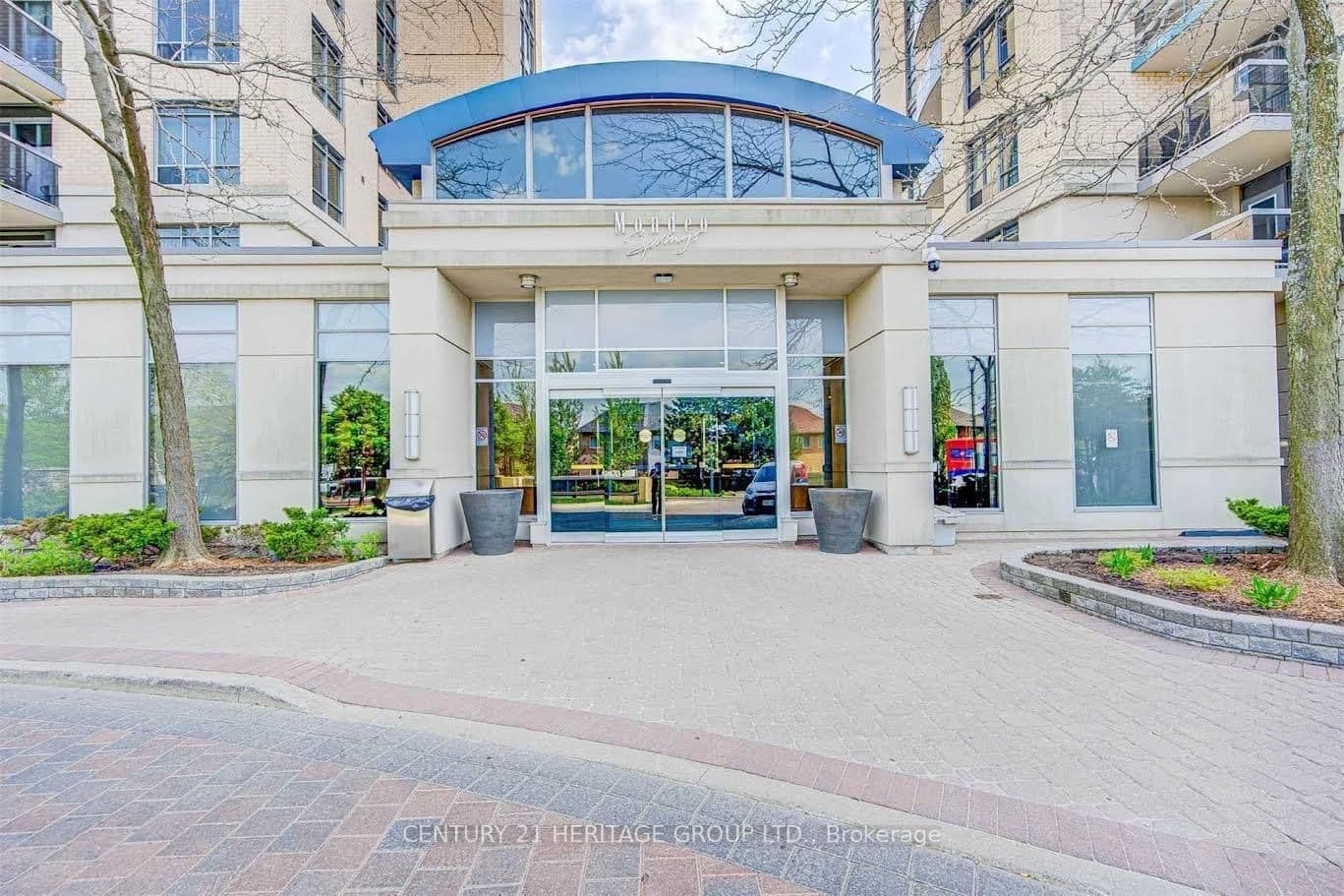 8 Mondeo Drive 415, Toronto E04, ON M1P 5C7