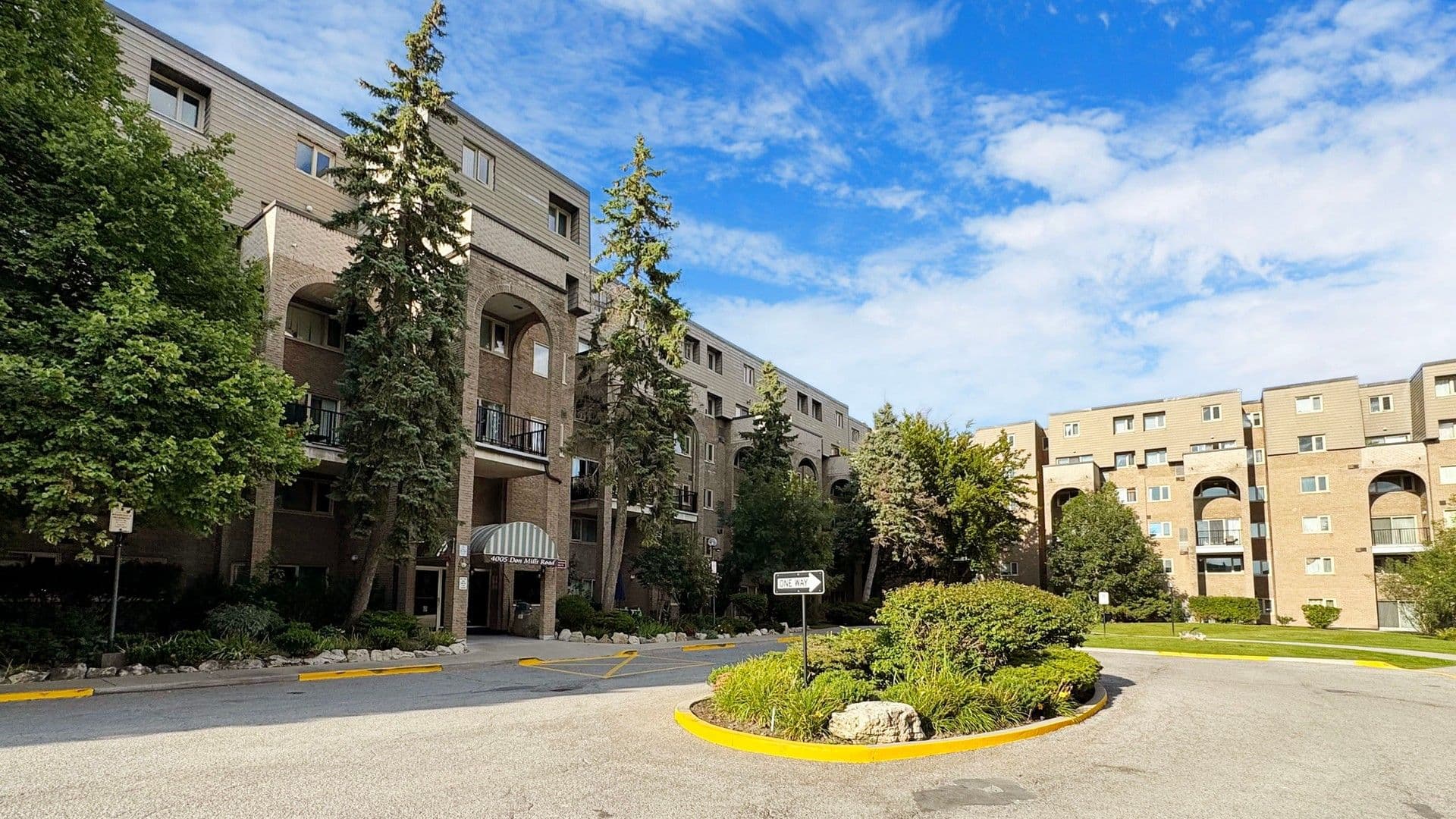 4005 Don Mills Road 326, Toronto C15, ON M2N 3J9