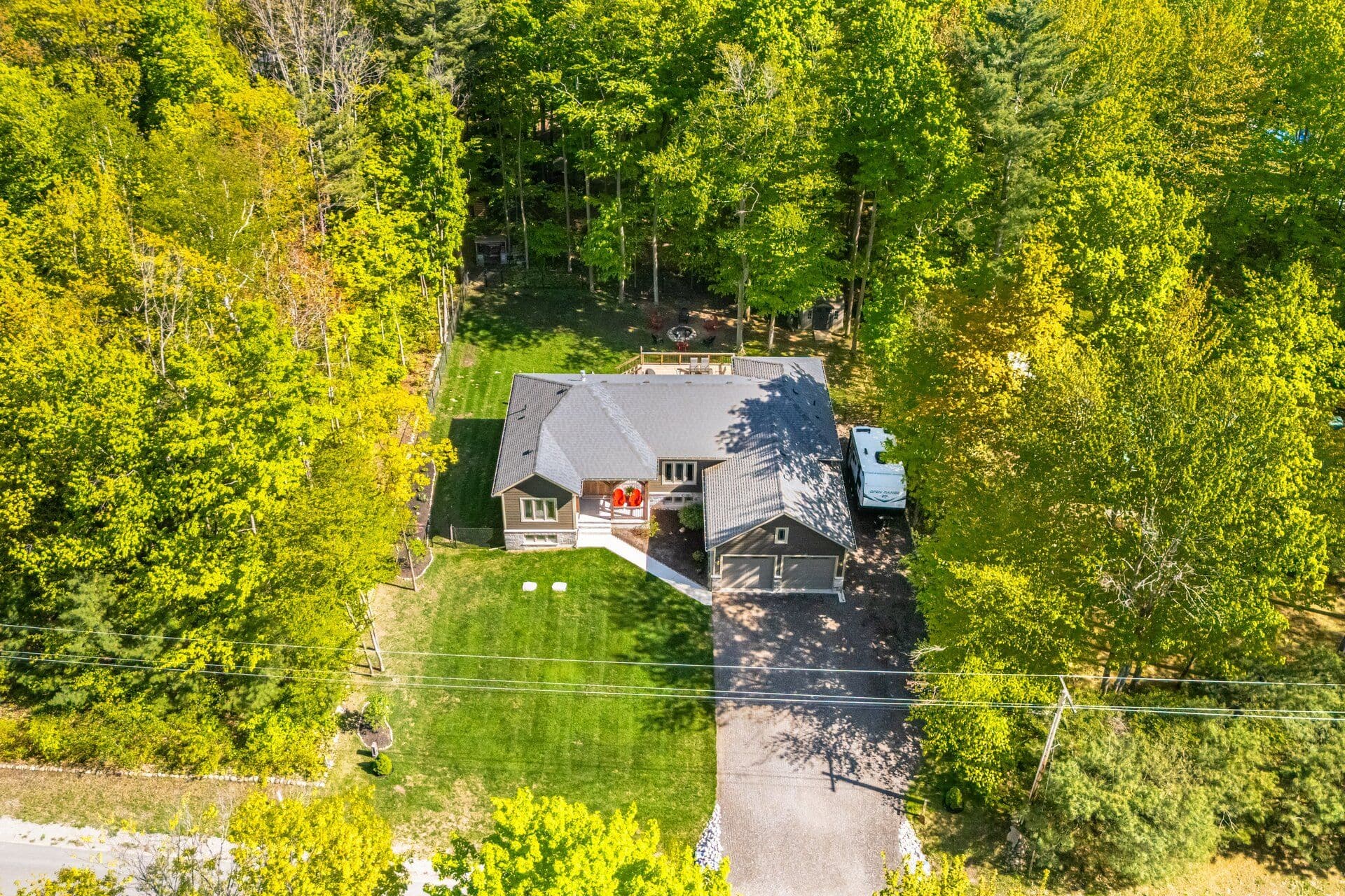 41 Tall Pines Drive, Tiny, ON L9M 0H4