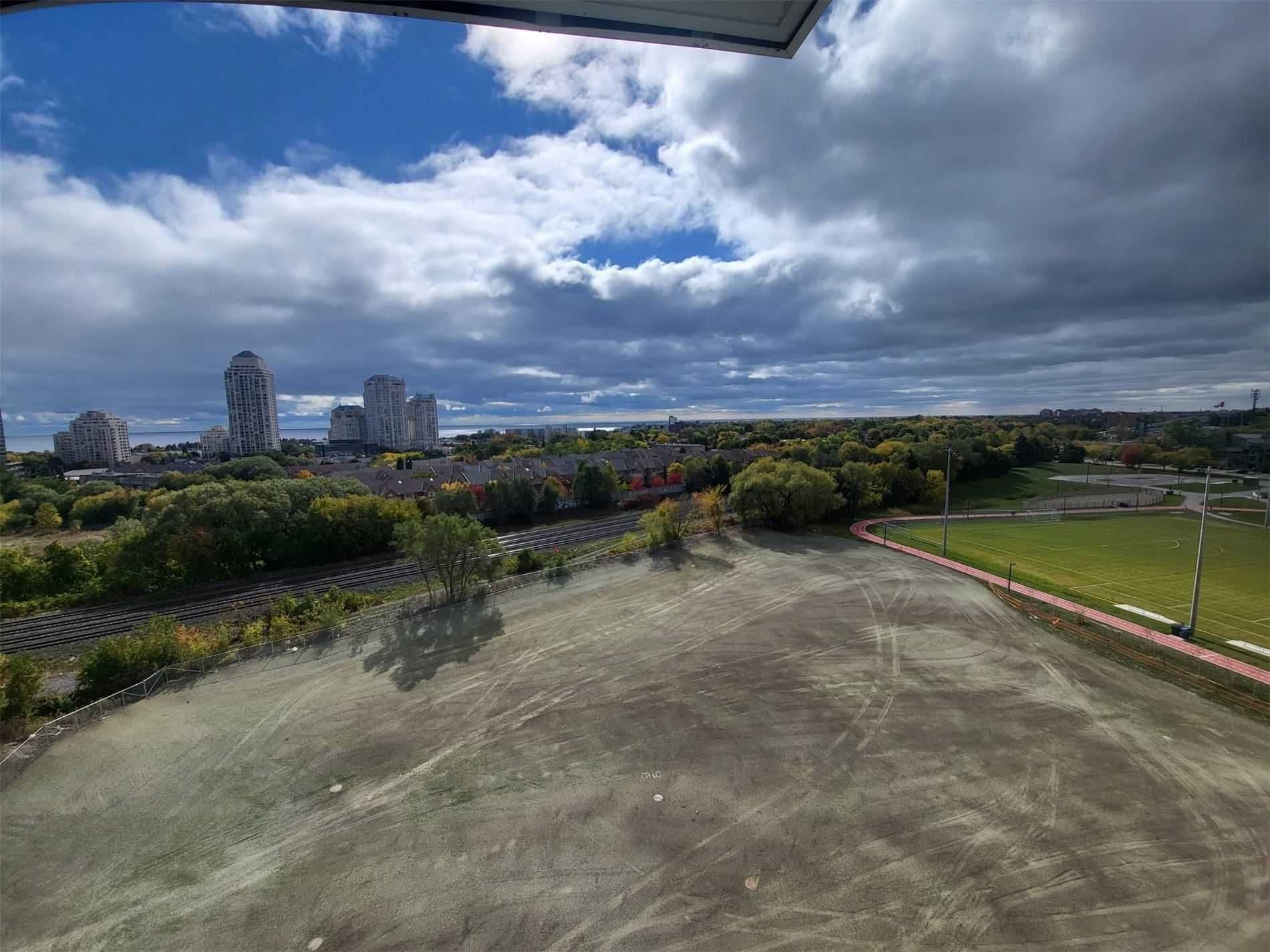 251 Manitoba Street 908, Toronto W06, ON M8Y 0C7