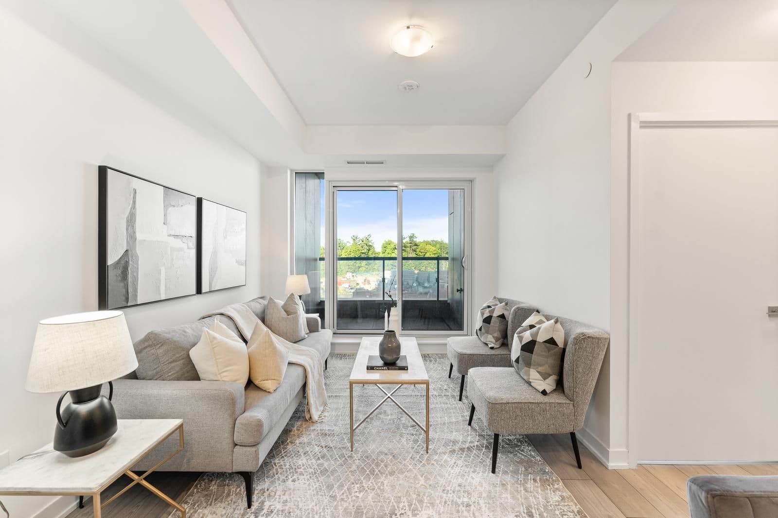 474 Caldari Road 308, Vaughan, ON L4K 0R5