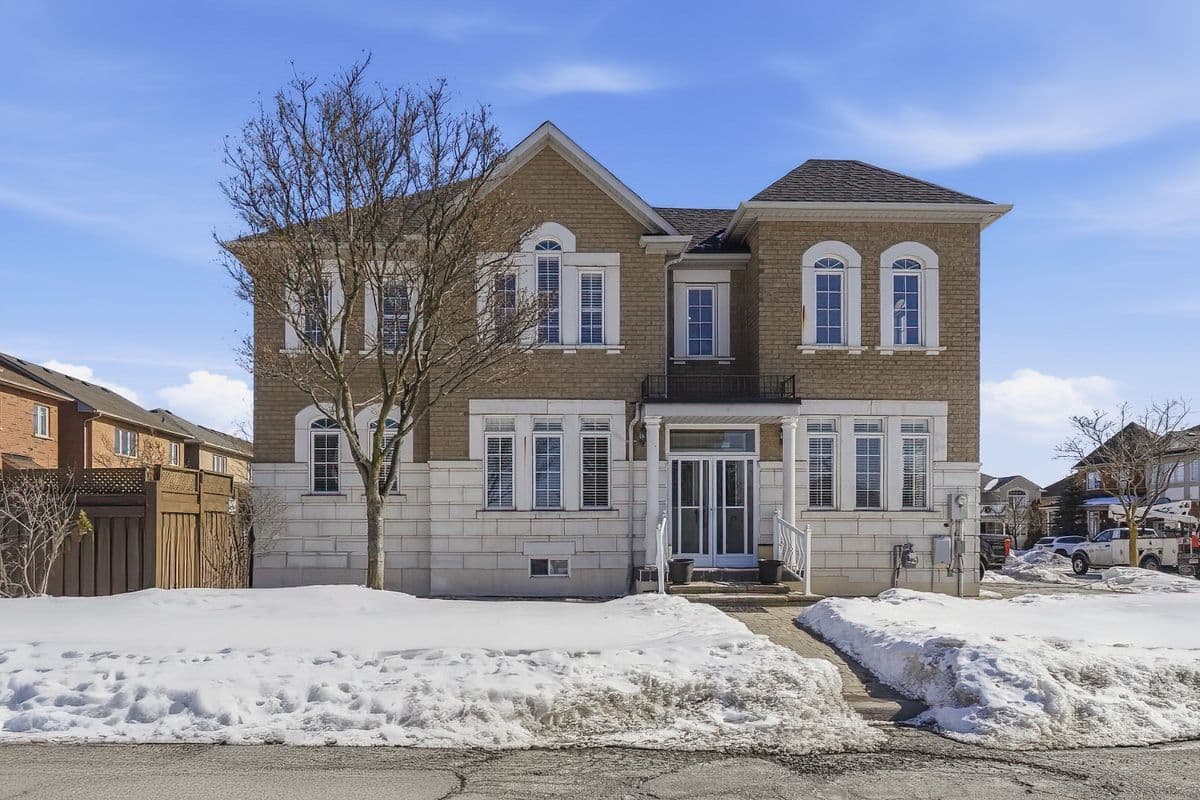 108 Saint Francis Avenue, Vaughan, ON L4H 2B8