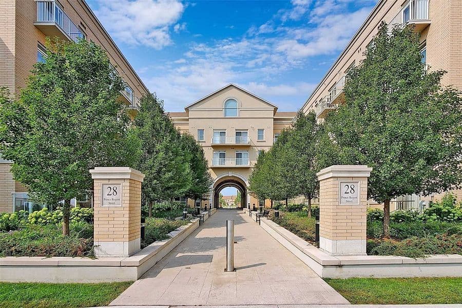 28 Prince Regent Street 129, Markham, ON L6C 0V5