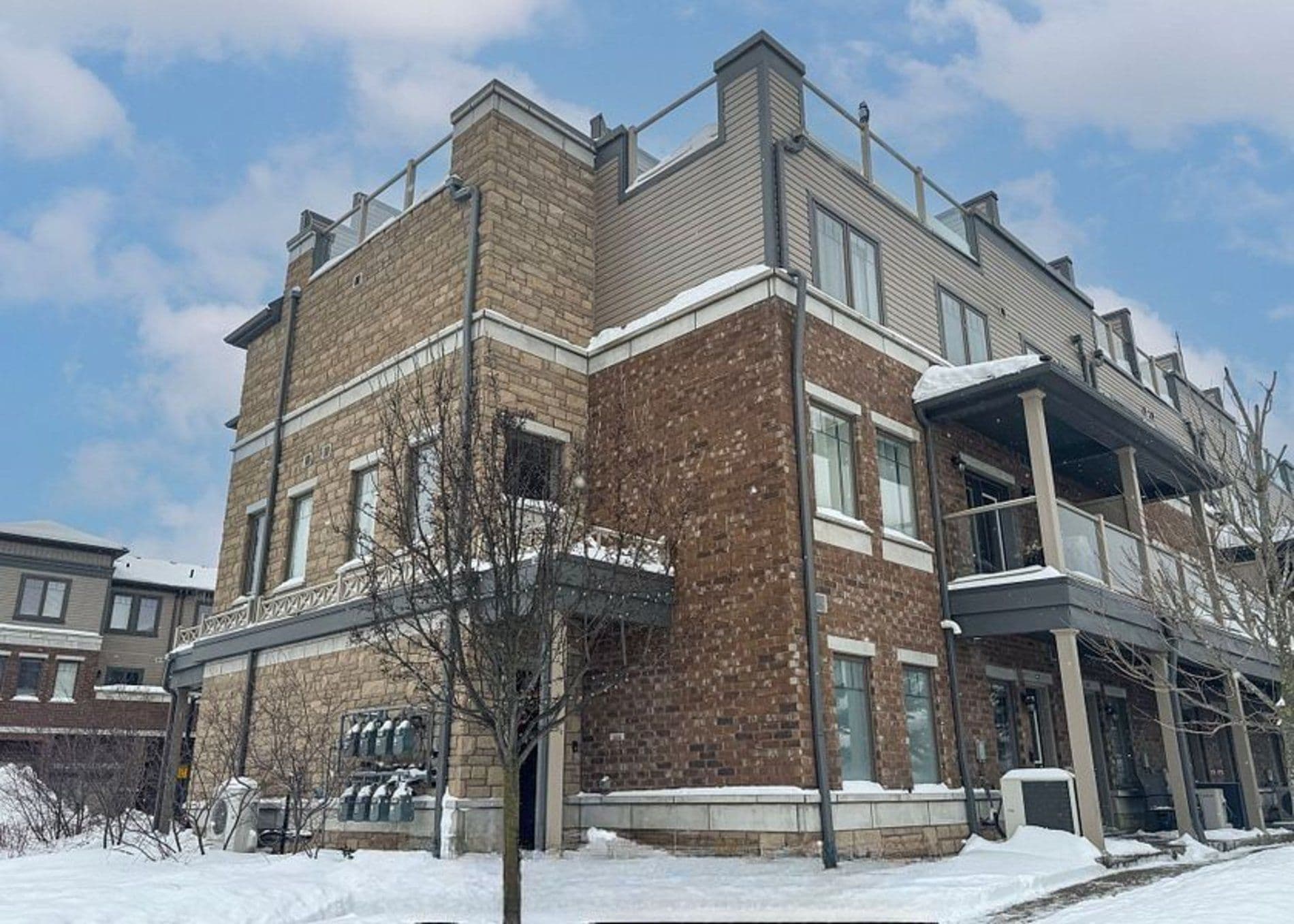 70 Willowrun Drive E A1, Kitchener, ON N2A 0J3