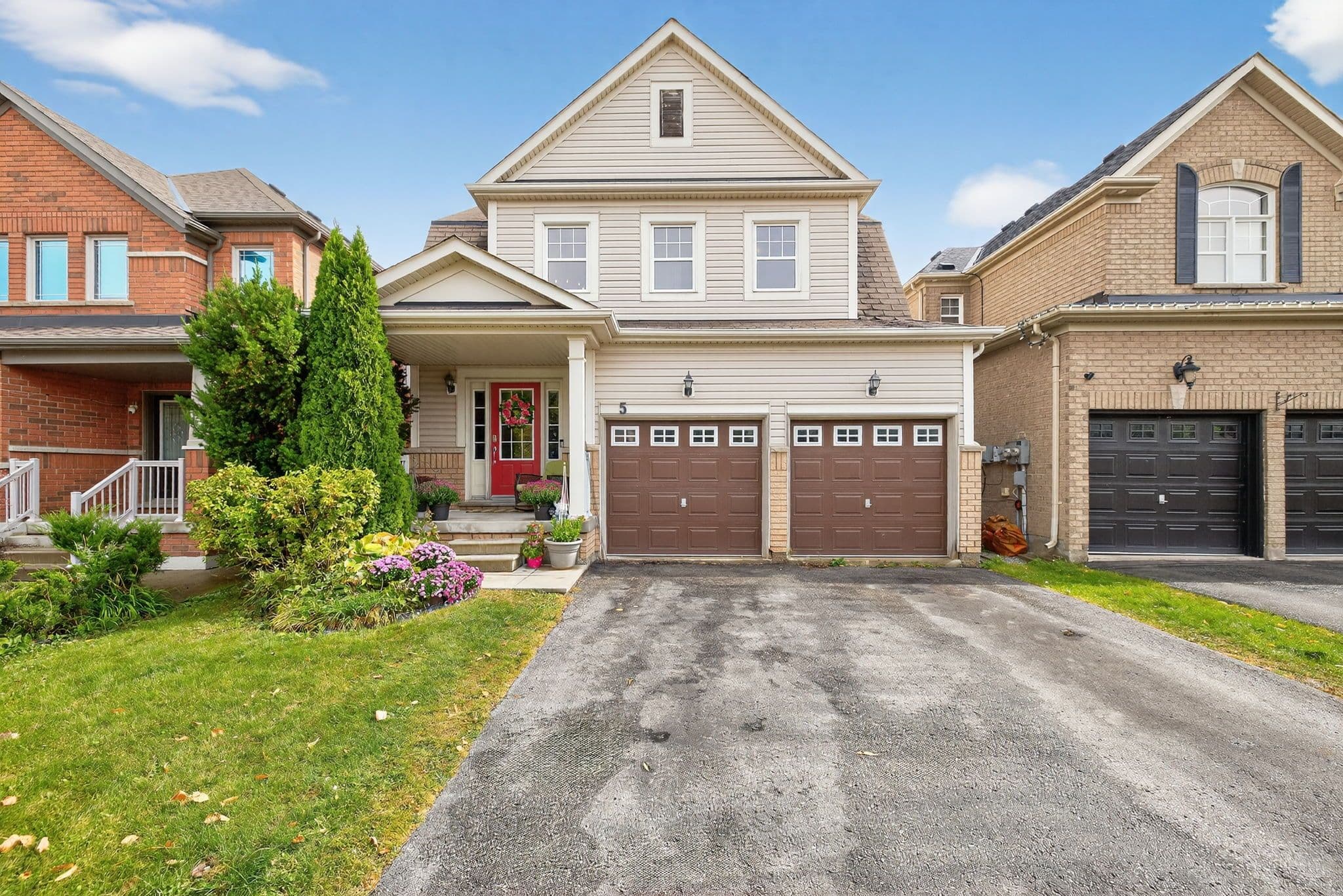 5 Booth Street, Bradford West Gwillimbury, ON L3Z 0A3