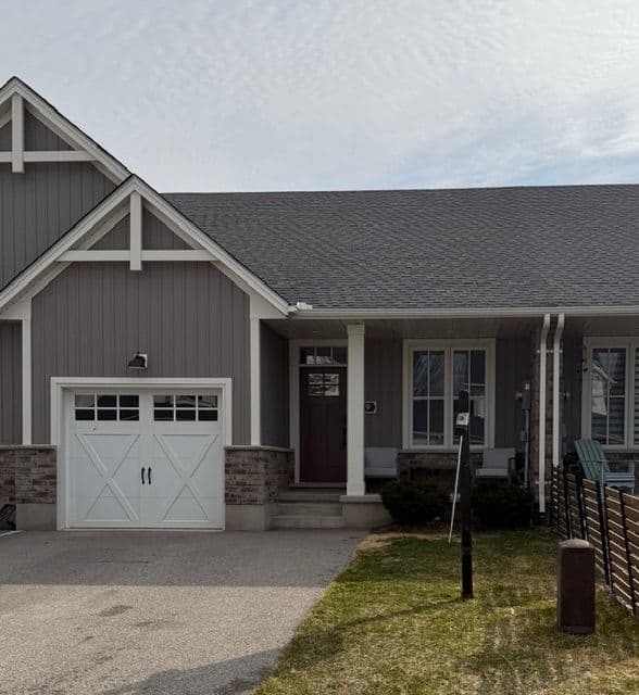 19 Livingston Drive, Tillsonburg, ON N4G 0J3