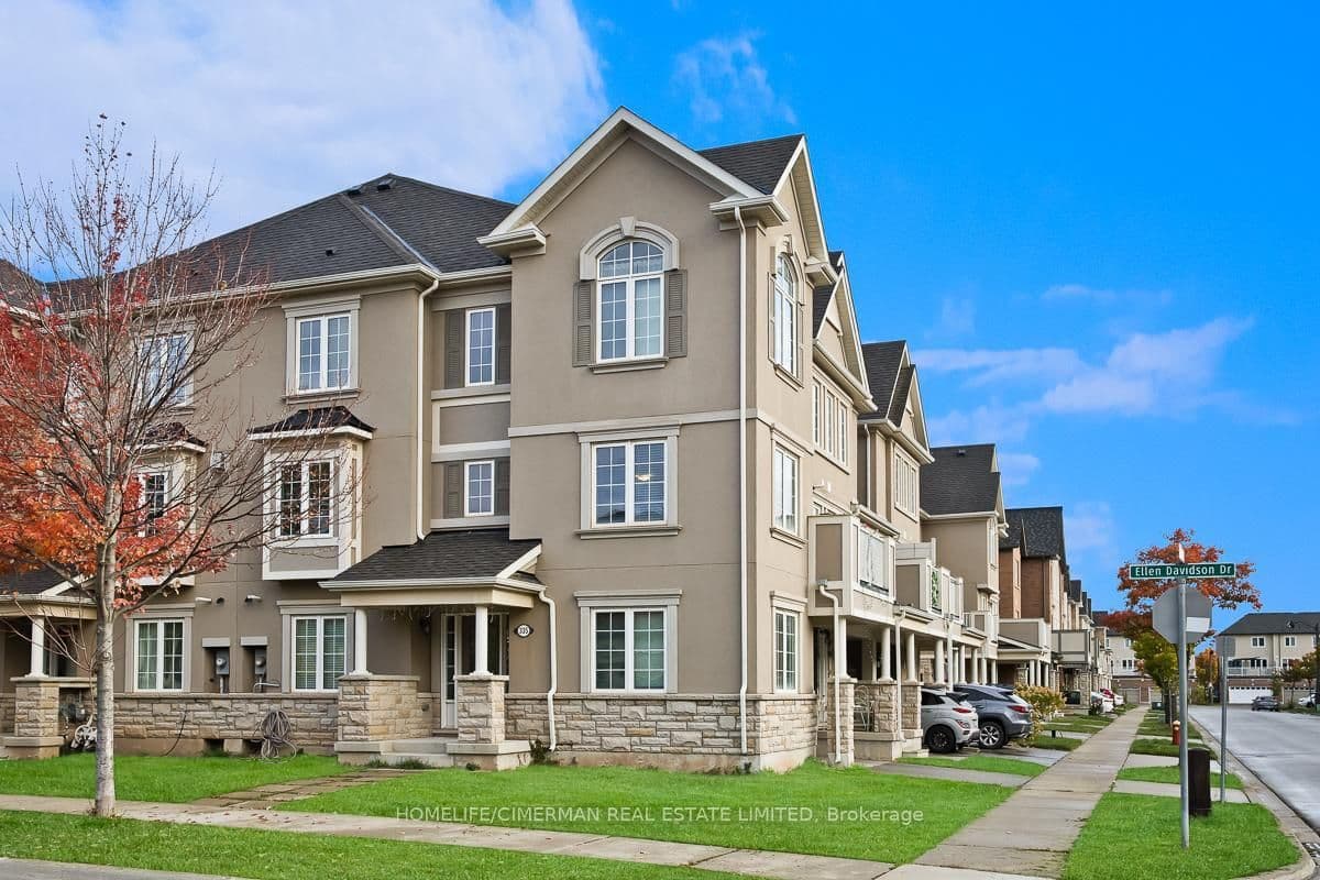 335 Ellen Davidson Drive, Oakville, ON L6M 0V6