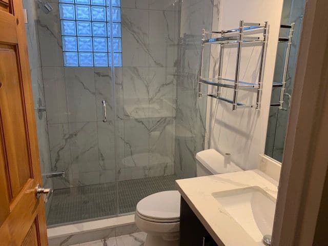 300 Locke Street S, Hamilton, ON L8P 4C4