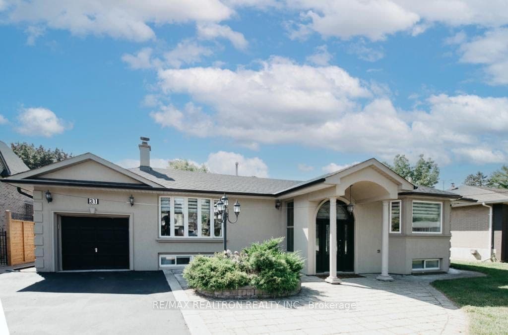 31 Goodman Crescent, Vaughan, ON L6A 1E8