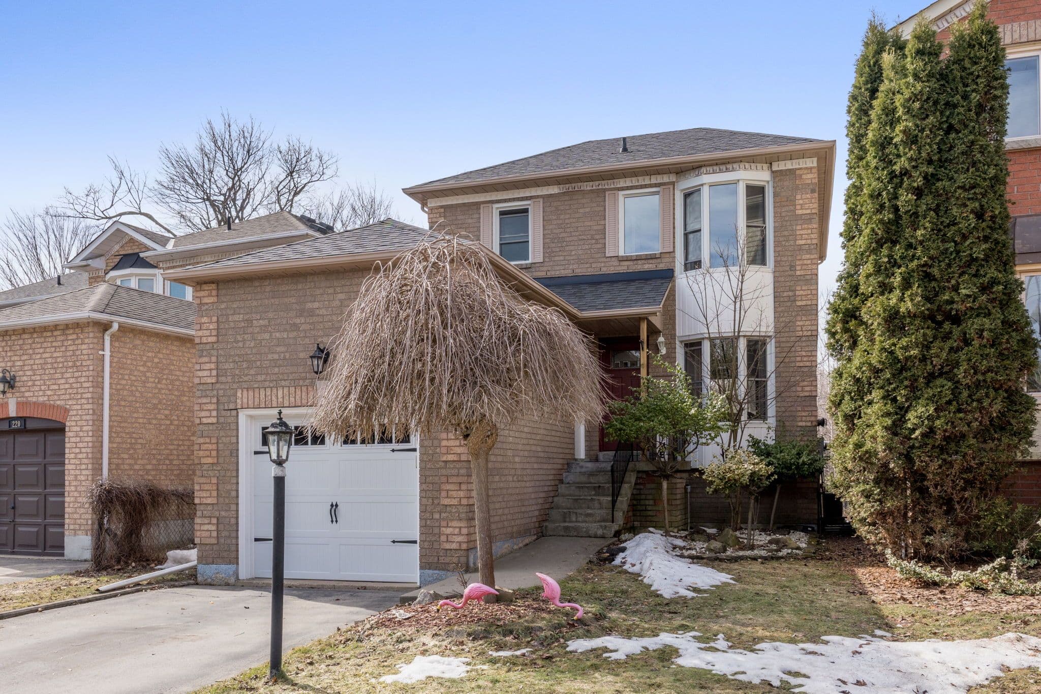 222 Churchill Road N, Halton Hills, ON L7J 2J2