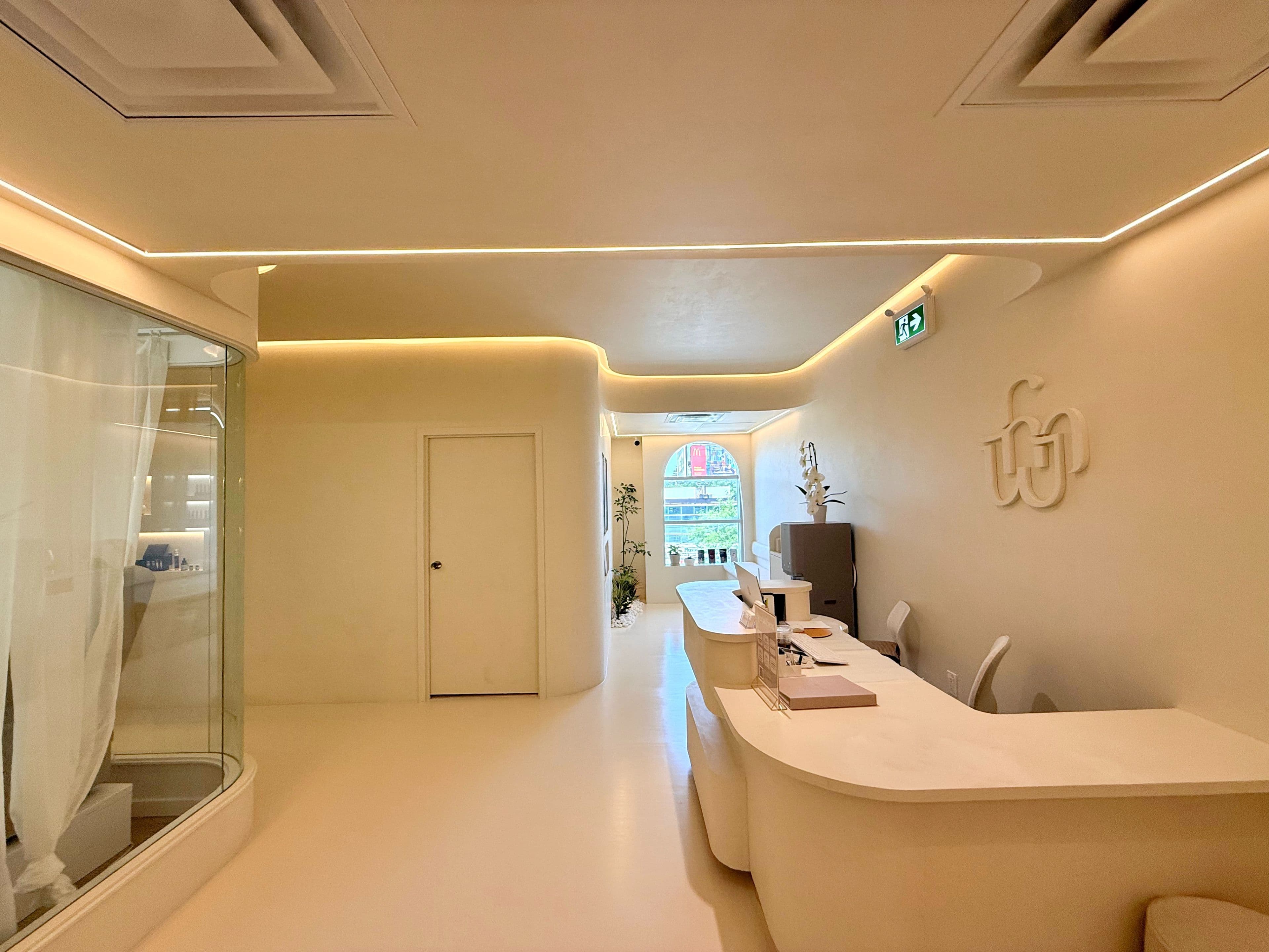 77 Finch Avenue W 305, Toronto C07, ON M2N 2H5