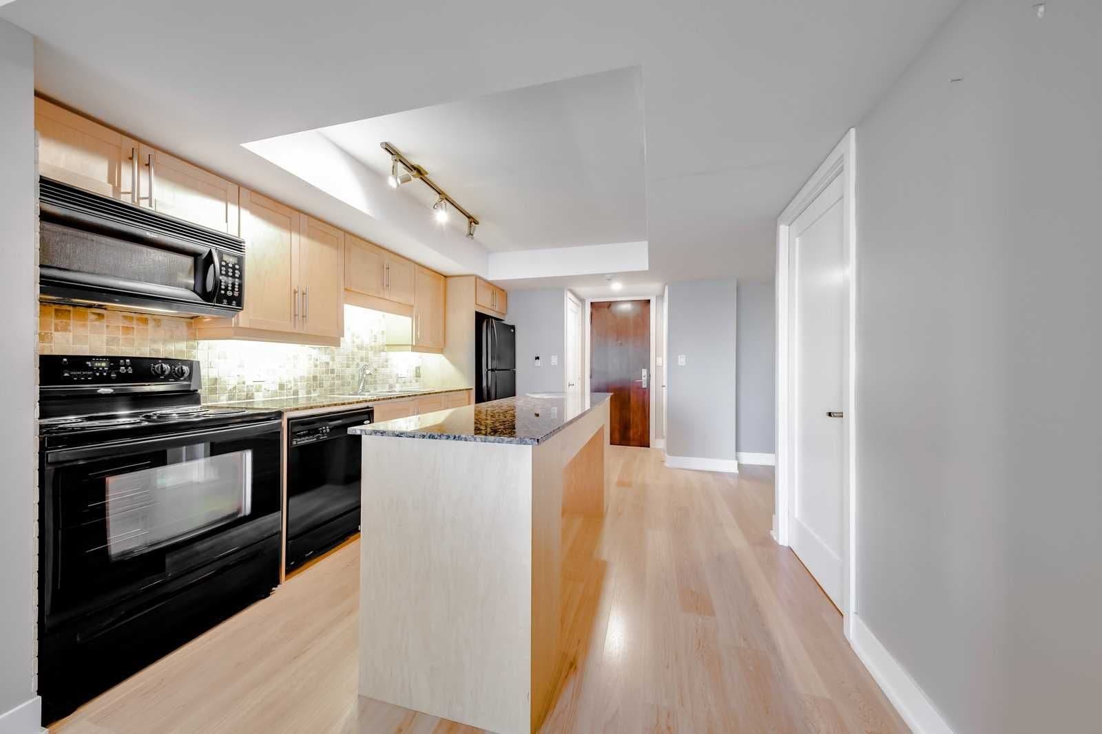 20 Blue Jays Way 1705, Toronto C01, ON M5V 3W6