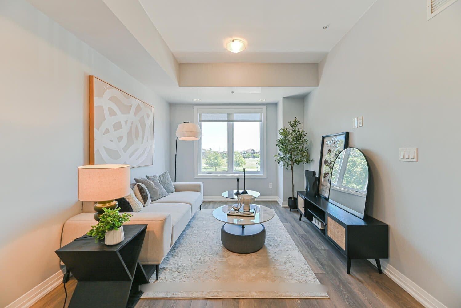 2635 William Jackson Drive 723, Pickering, ON L1P 2V8