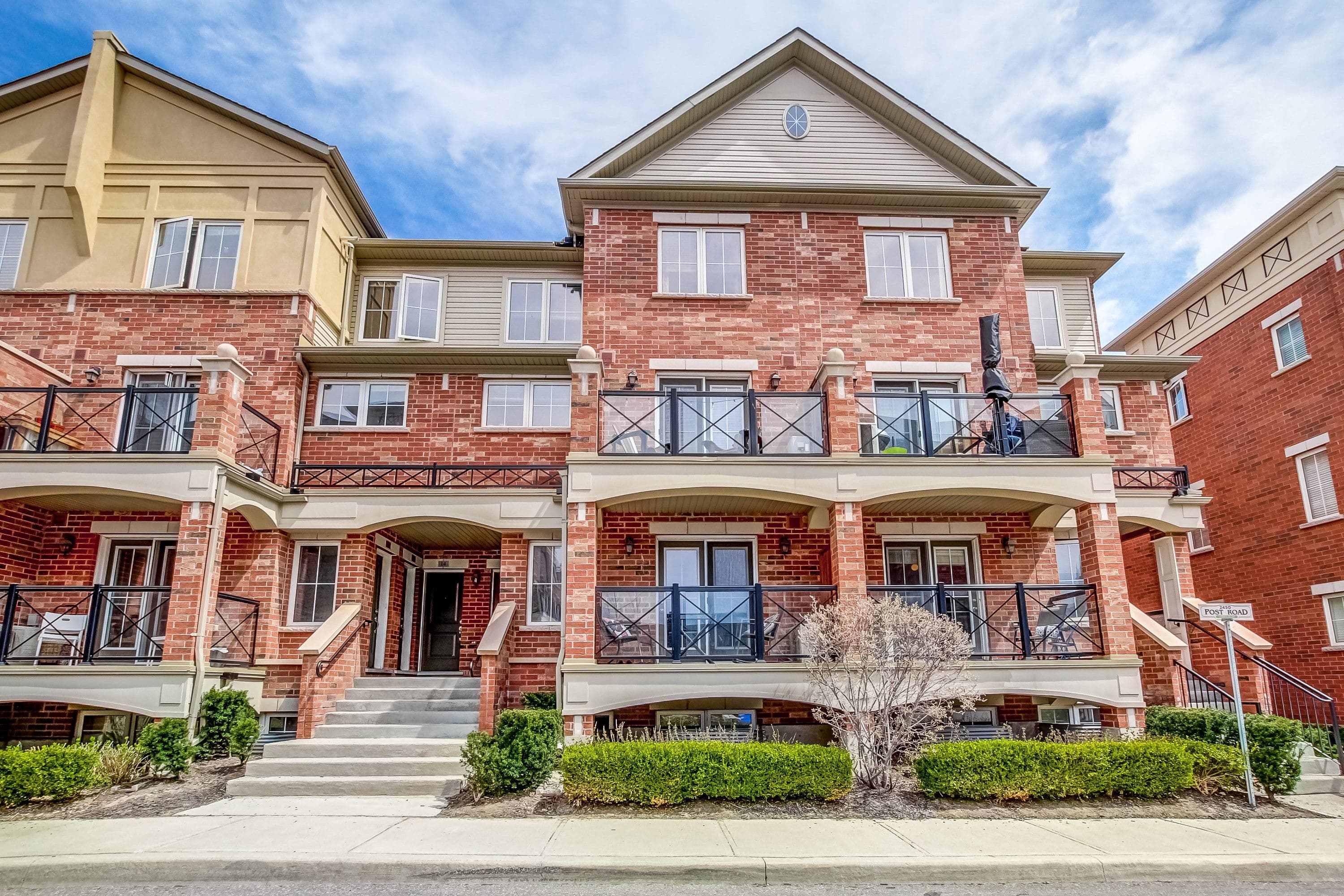 2450 Post Road 16, Oakville, ON L6H 0J2