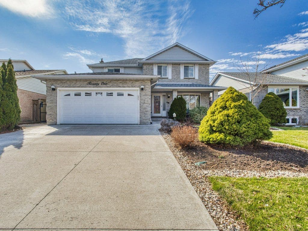 21 Bascary Crescent, St. Catharines, ON L2S 3M7