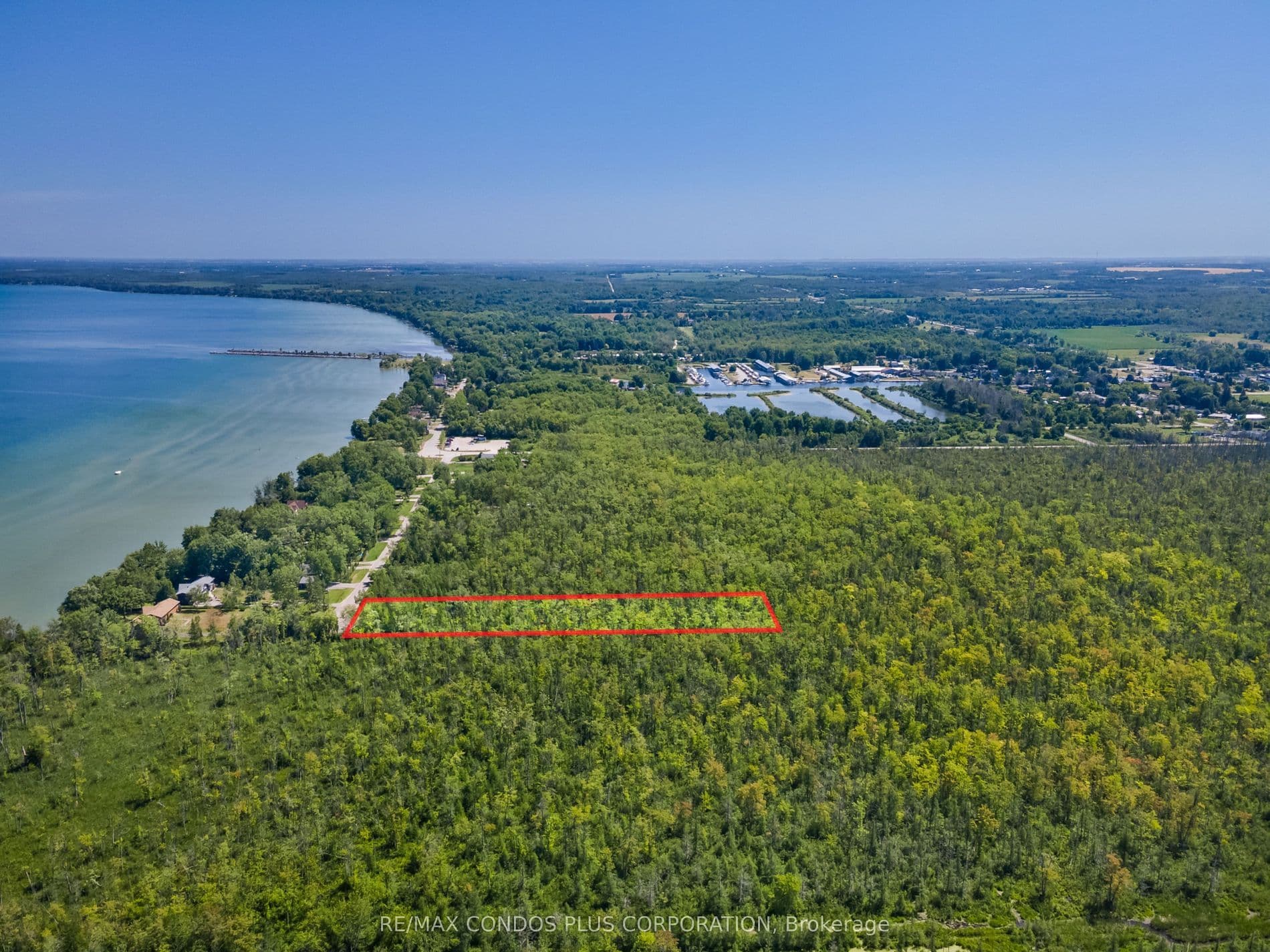 1 Donna Drive, Georgina, ON L0E 1N0