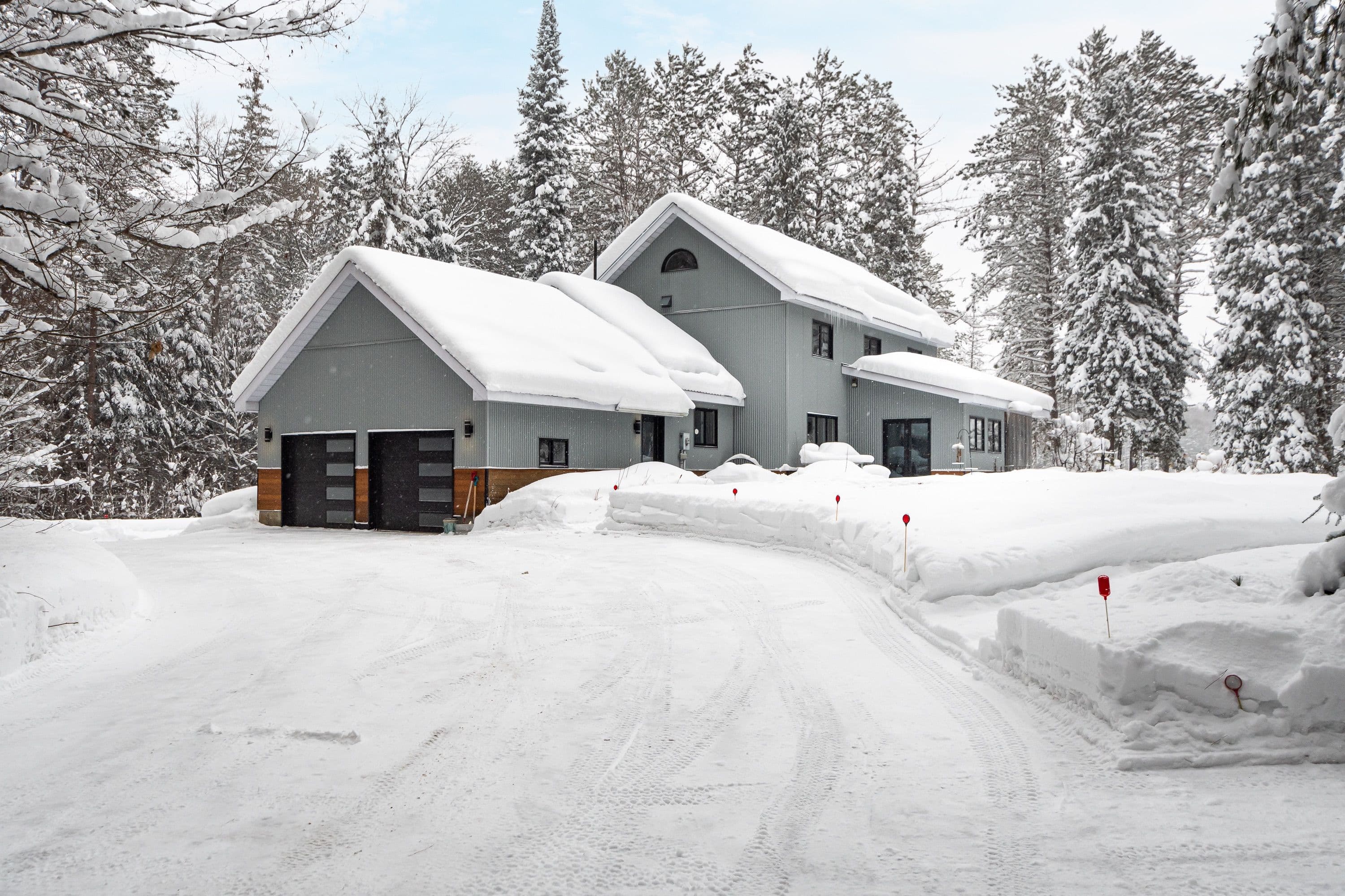 1095 Williamsport Road, Huntsville, ON P1H 2J4