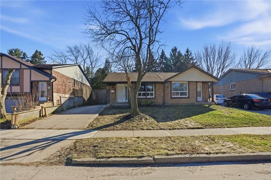 94 WENDOVER Drive, Hamilton, ON L9C 5X5