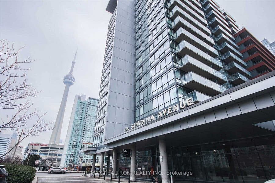4K Spadina Avenue 1625, Toronto C01, ON M5V 3Y9