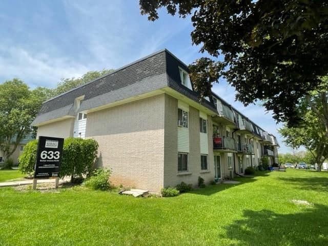 633 Barber Avenue 9, North Perth, ON N4W 1S4