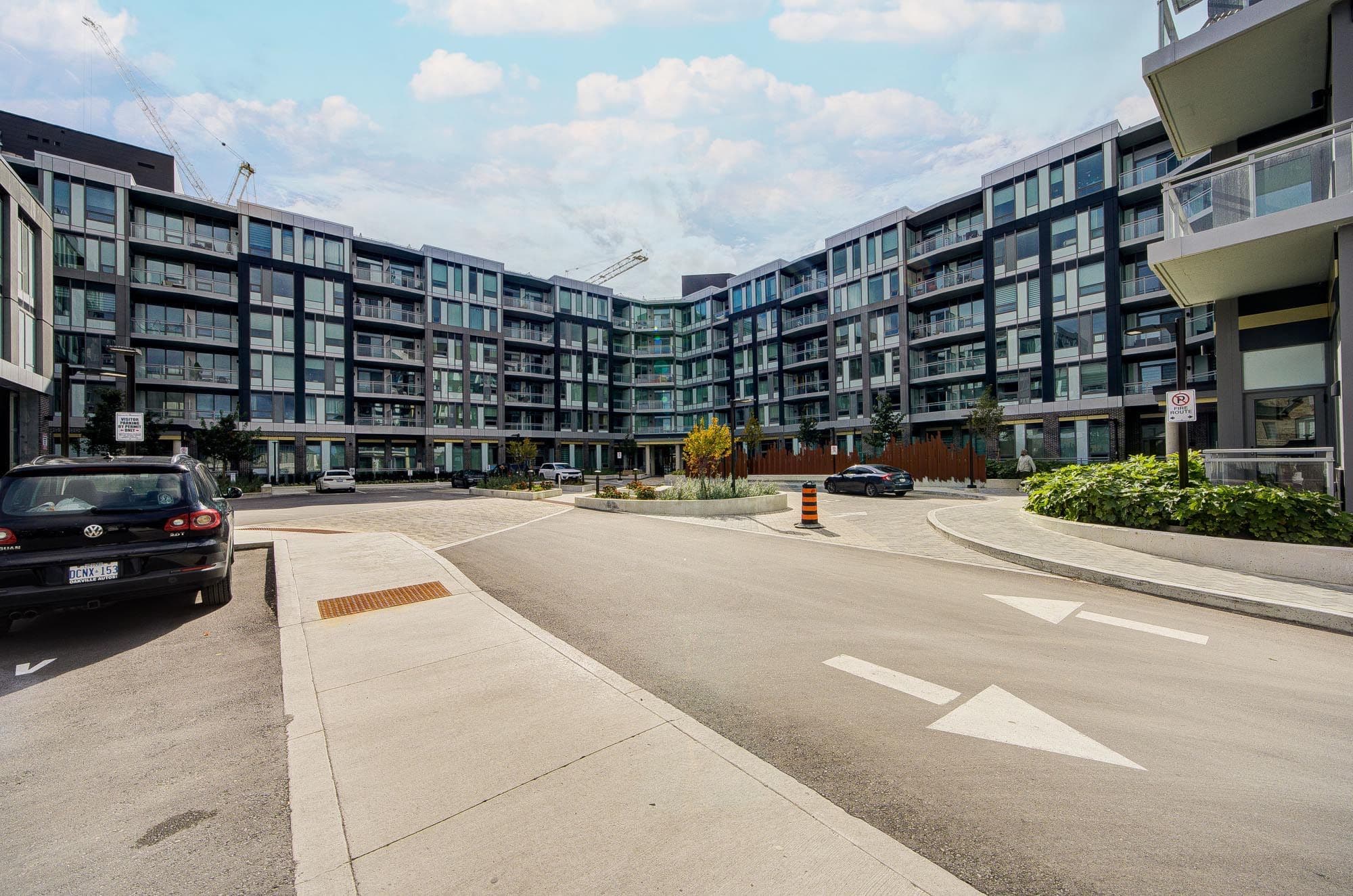 2501 Saw Whet Boulevard 403, Oakville, ON L6M 5N2