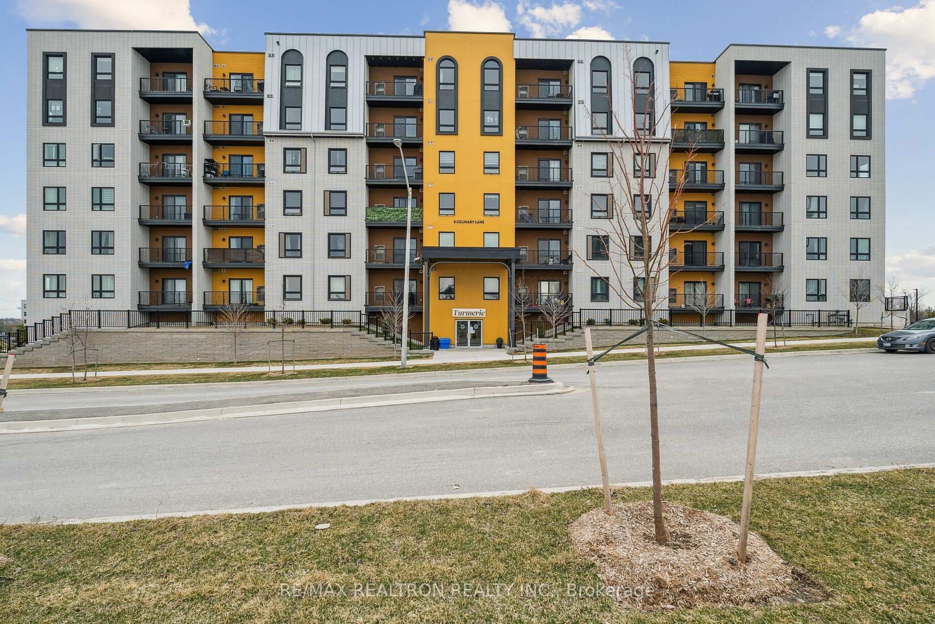 8 Culinary Lane 307, Barrie, ON L9J 0T2