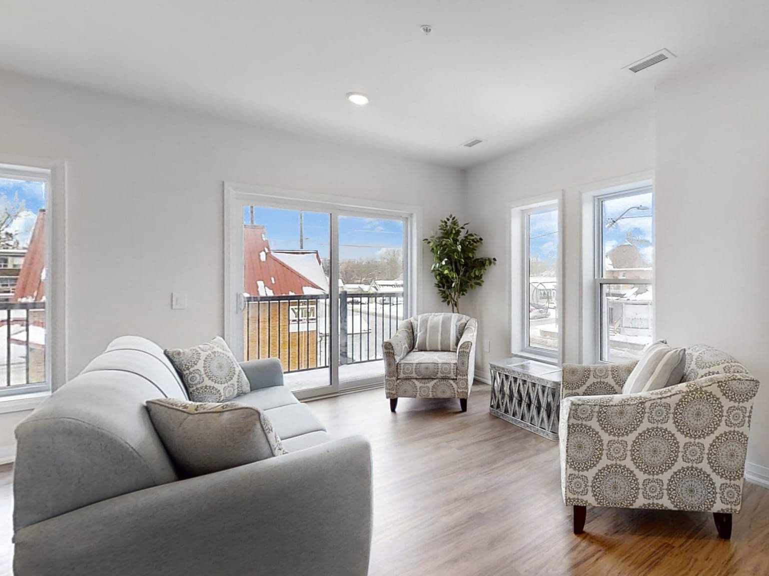 233 Dunlop Street W 809, Barrie, ON M6C 1C1