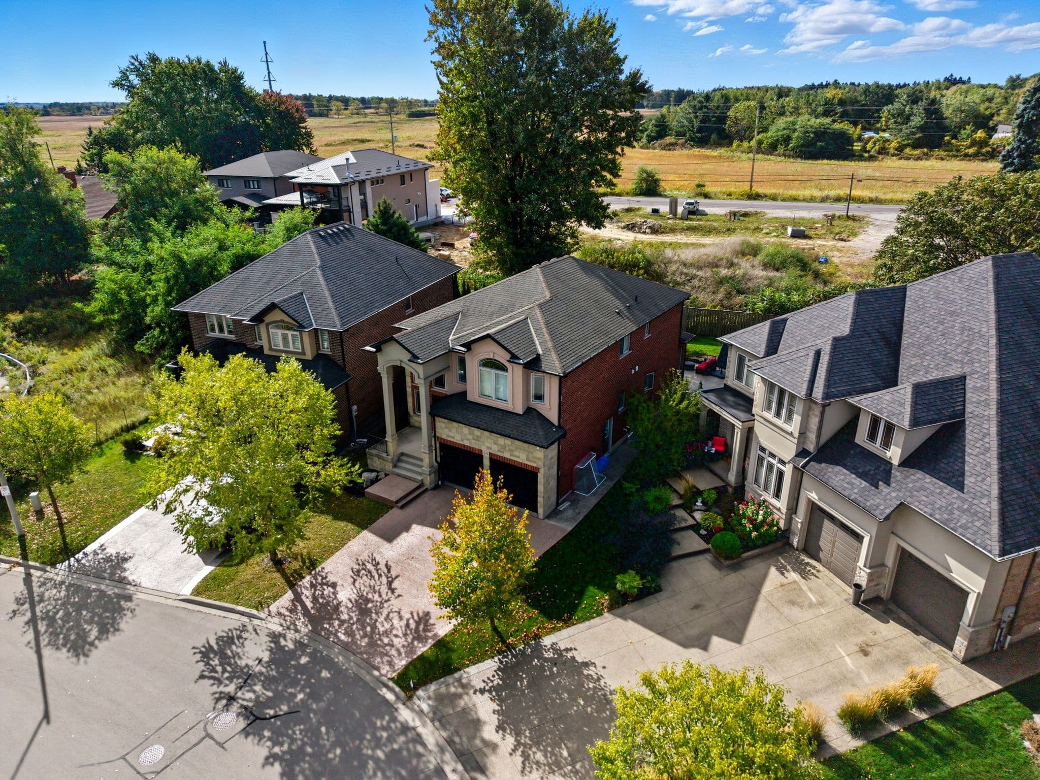 23 kellogg Avenue, Hamilton, ON L0R 1W0