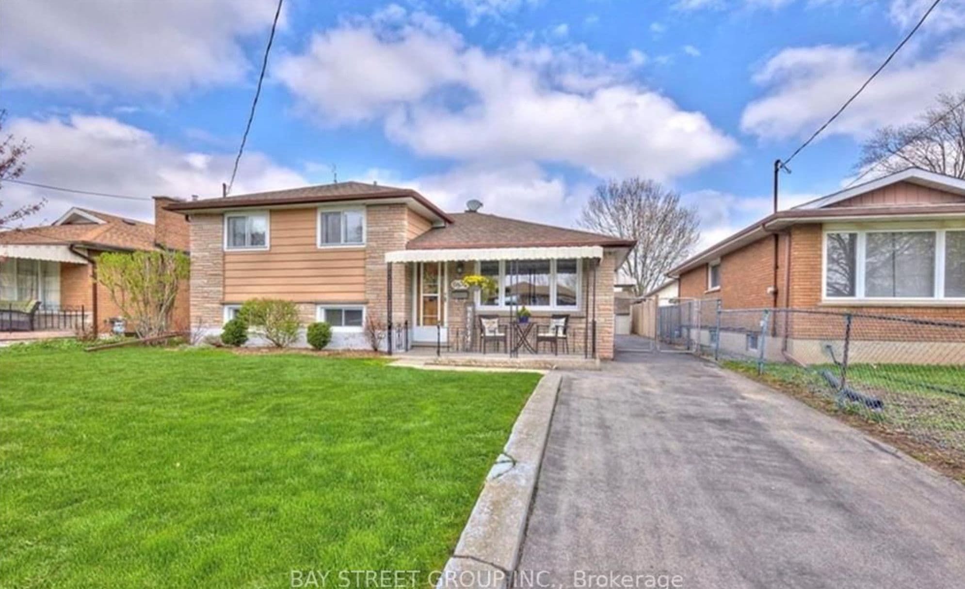 6852 HAGAR Avenue, Niagara Falls, ON L2G 5M7